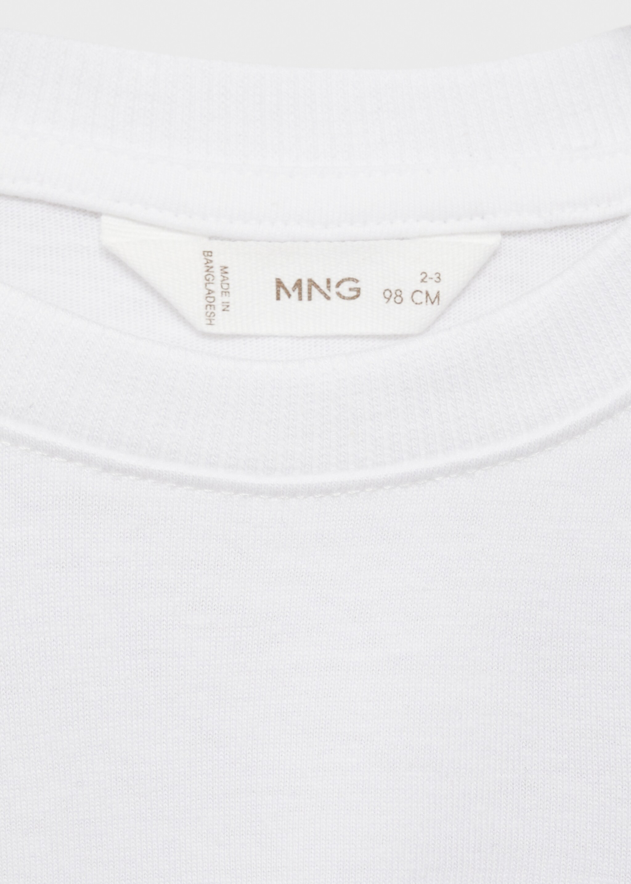 Chest-pocket printed T-shirt - Details of the article 0