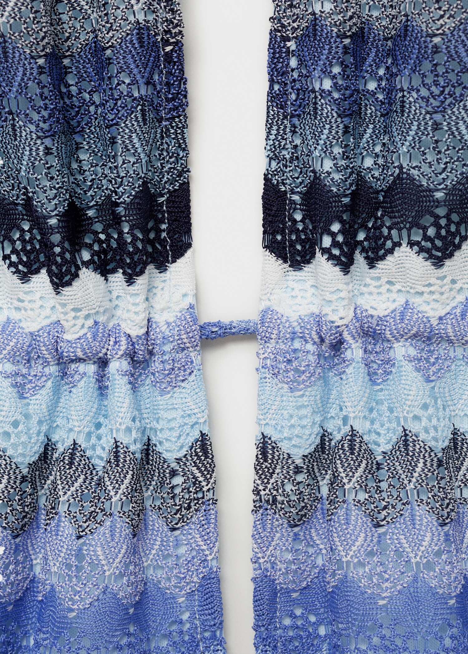 Openwork zig-zag knitted top - Details of the article 8