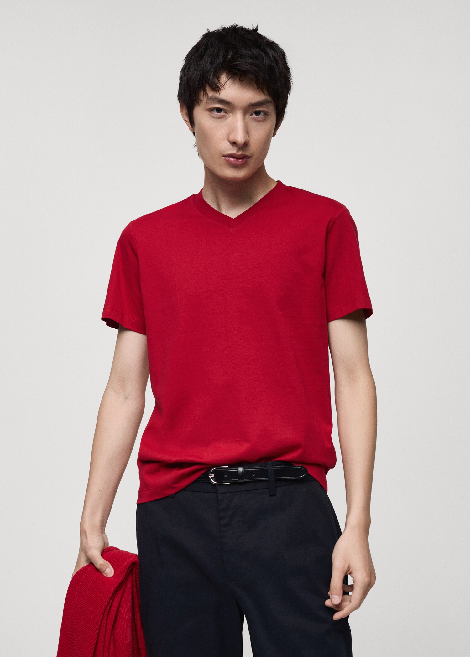 100% cotton slim-fit V-neck t-shirt - Medium plane