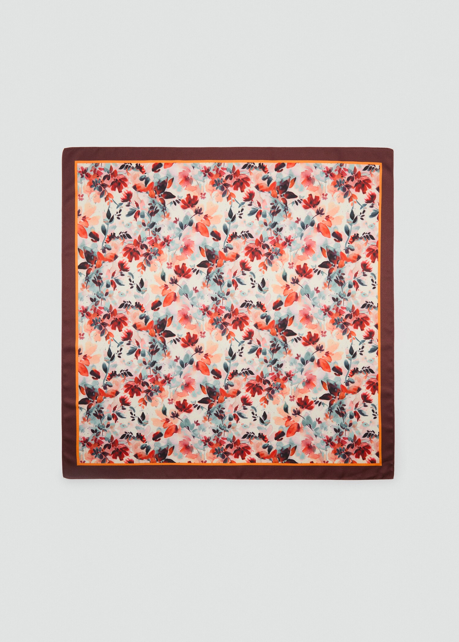 Foulard à fleurs - Article sans modèle