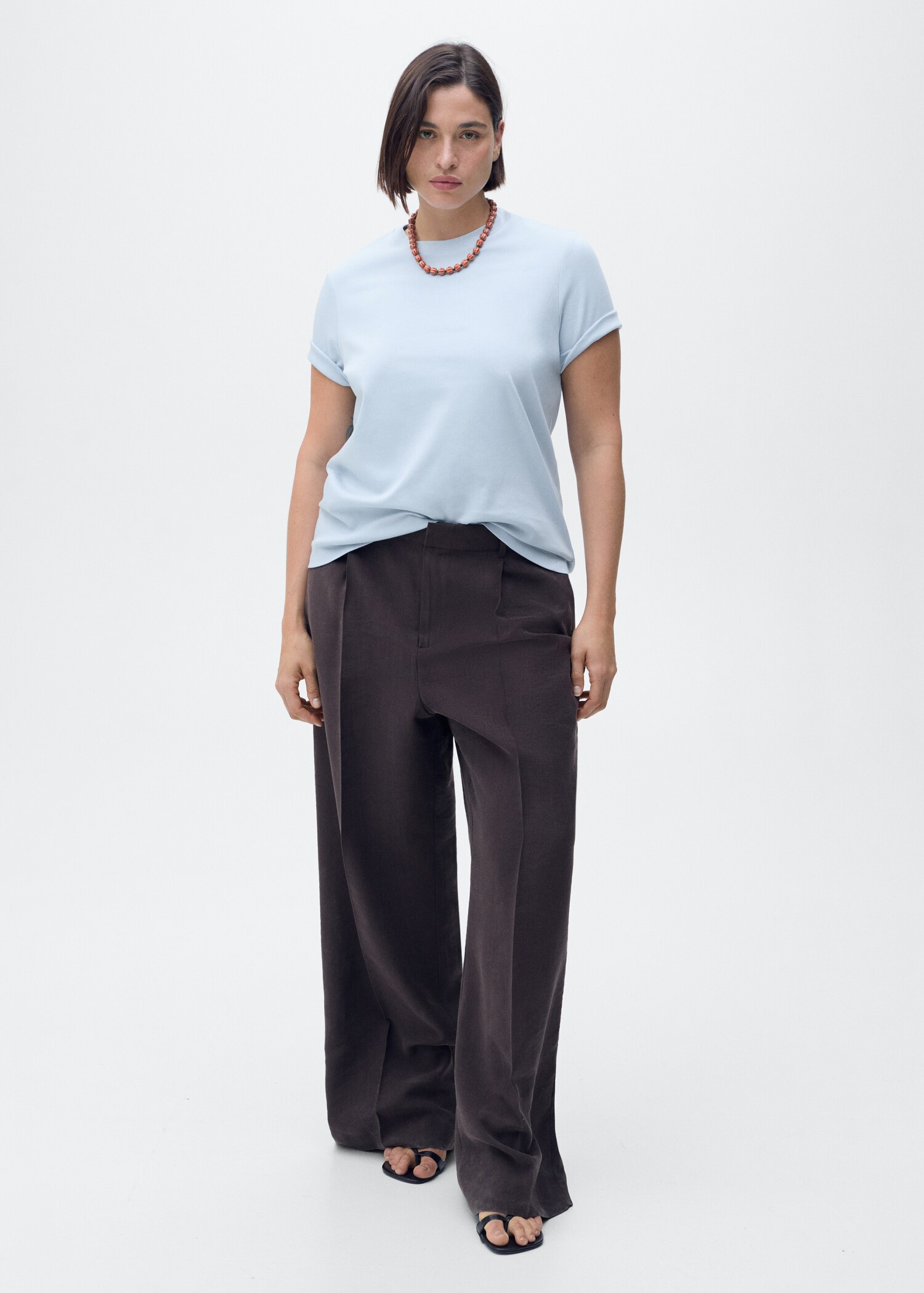 Short-sleeved cotton t-shirt - Details of the article 3