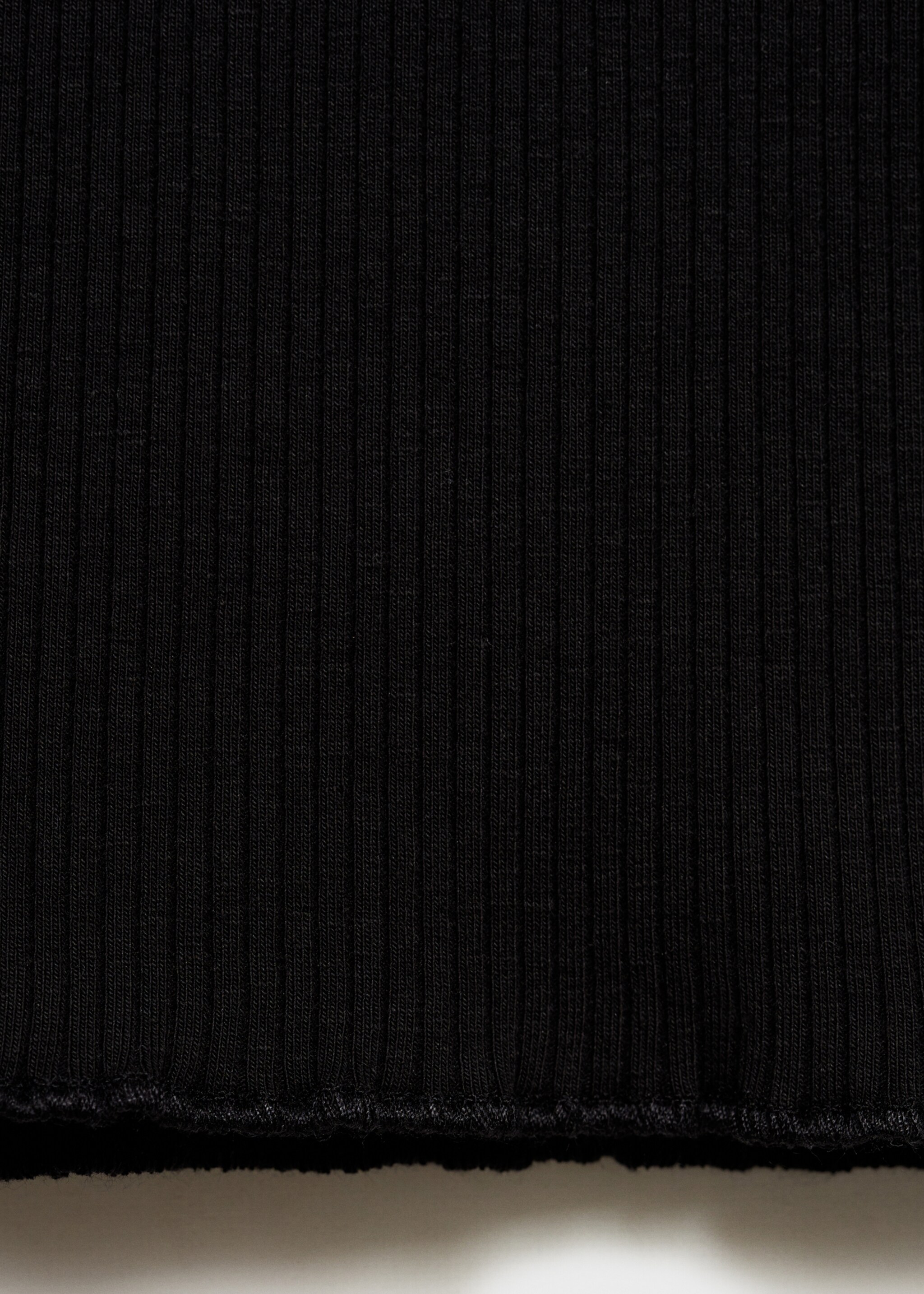 Ribbad t-shirt hög krage - Detaljer om artikeln 0