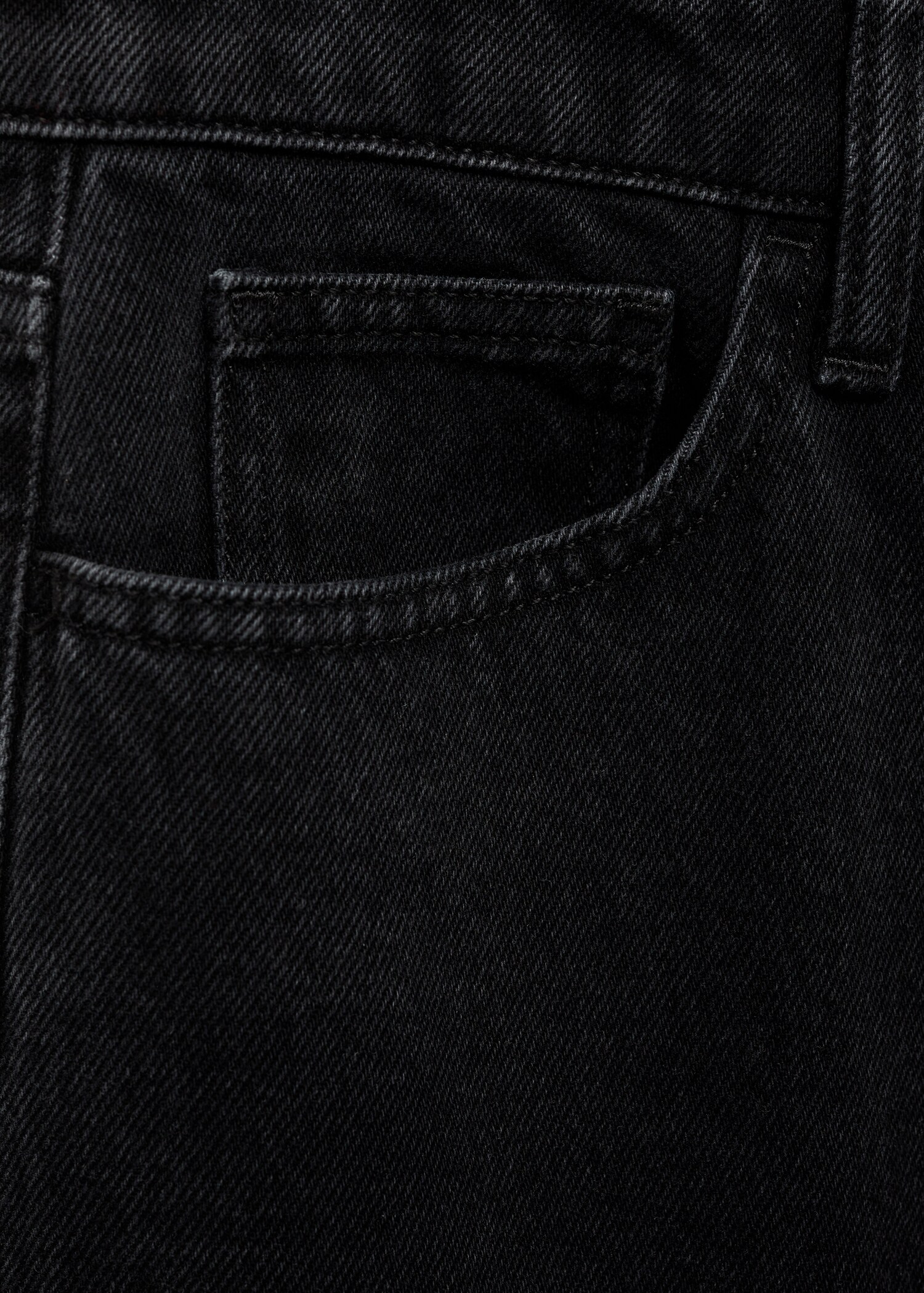 Gerade Jeans Matilda mit mittlerer Bundhöhe - Detail des Artikels 0