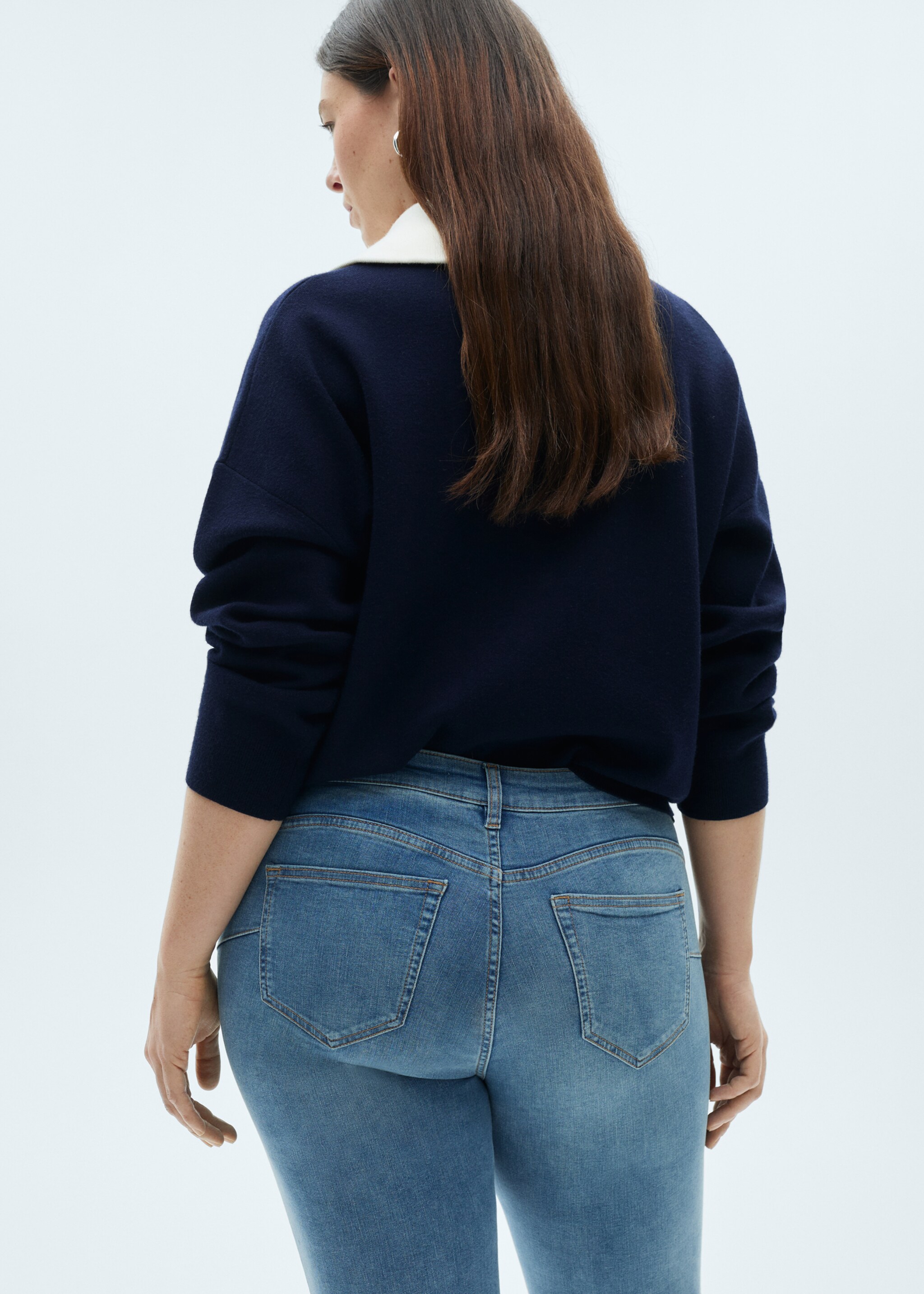 Skinny-Push-Up-Jeans mit niedriger Bundhöhe - Detail des Artikels 5