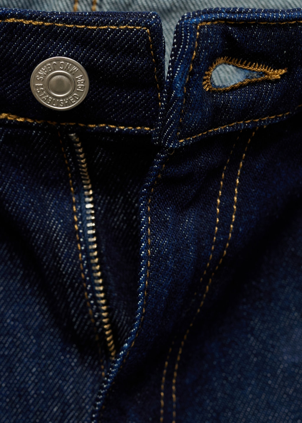Matilda straight-fit rinse-wash jeans - Women | MANGO USA