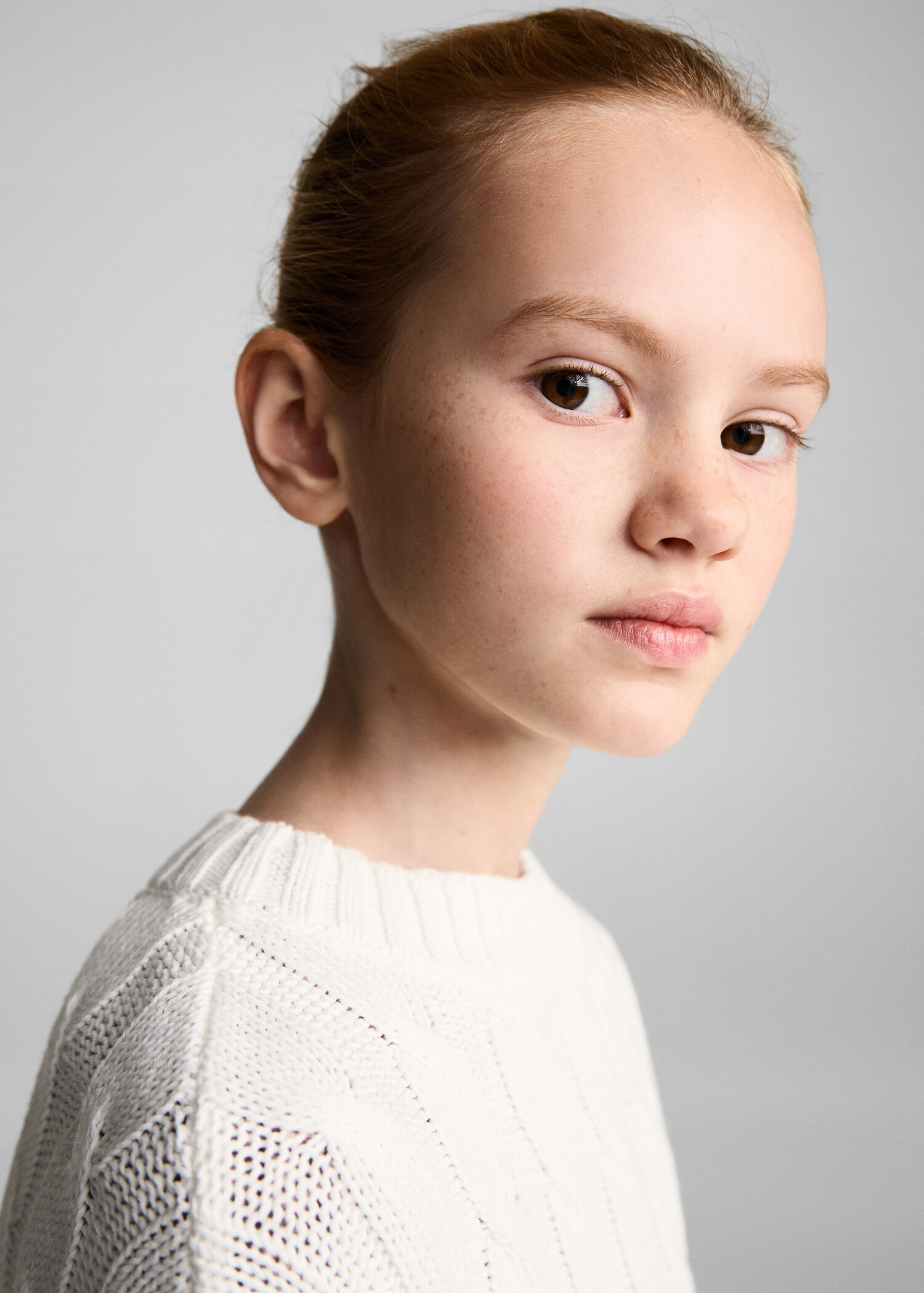 Braided knitted sweater - Details of the article 1