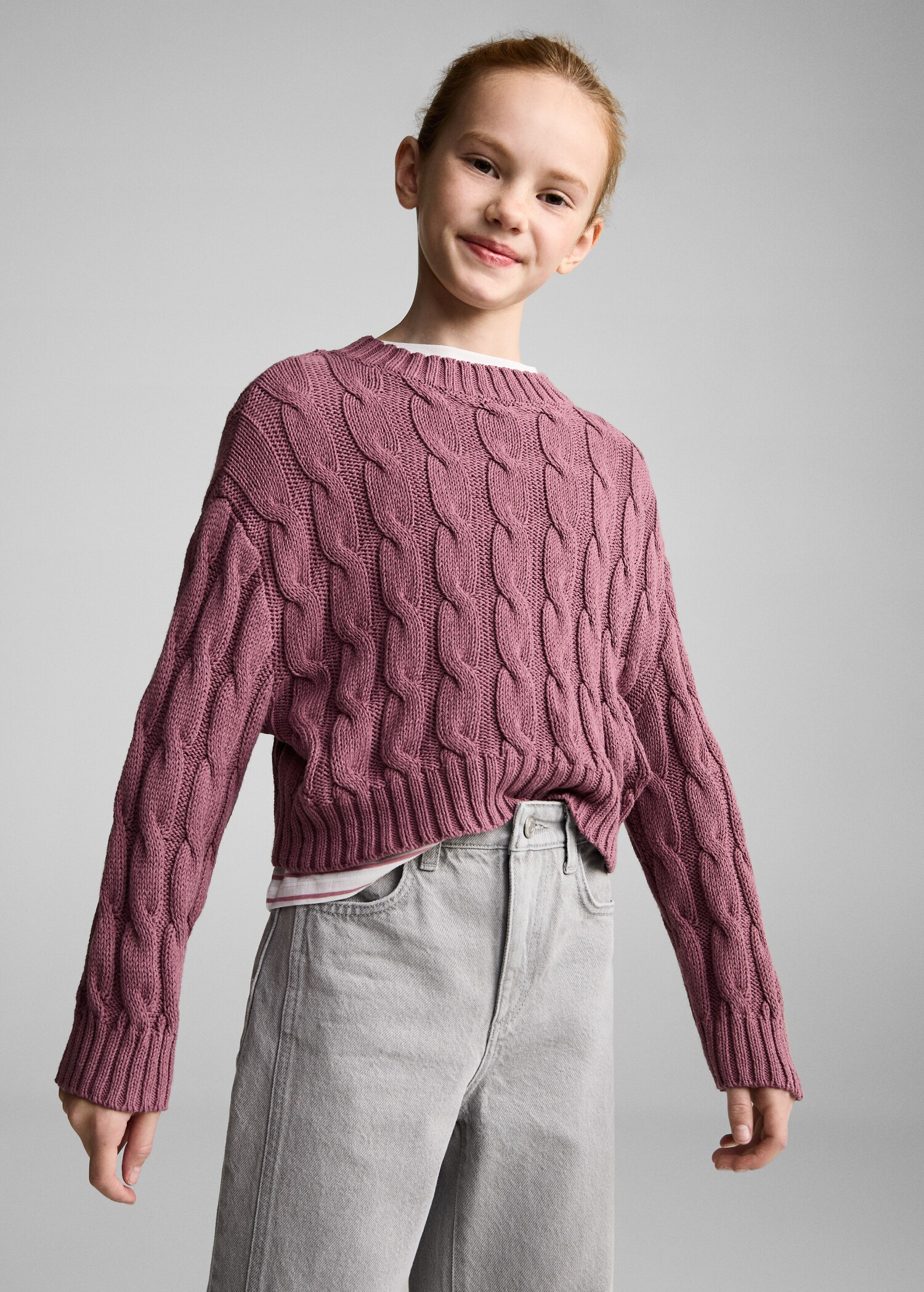 Braided knitted sweater - Medium plane