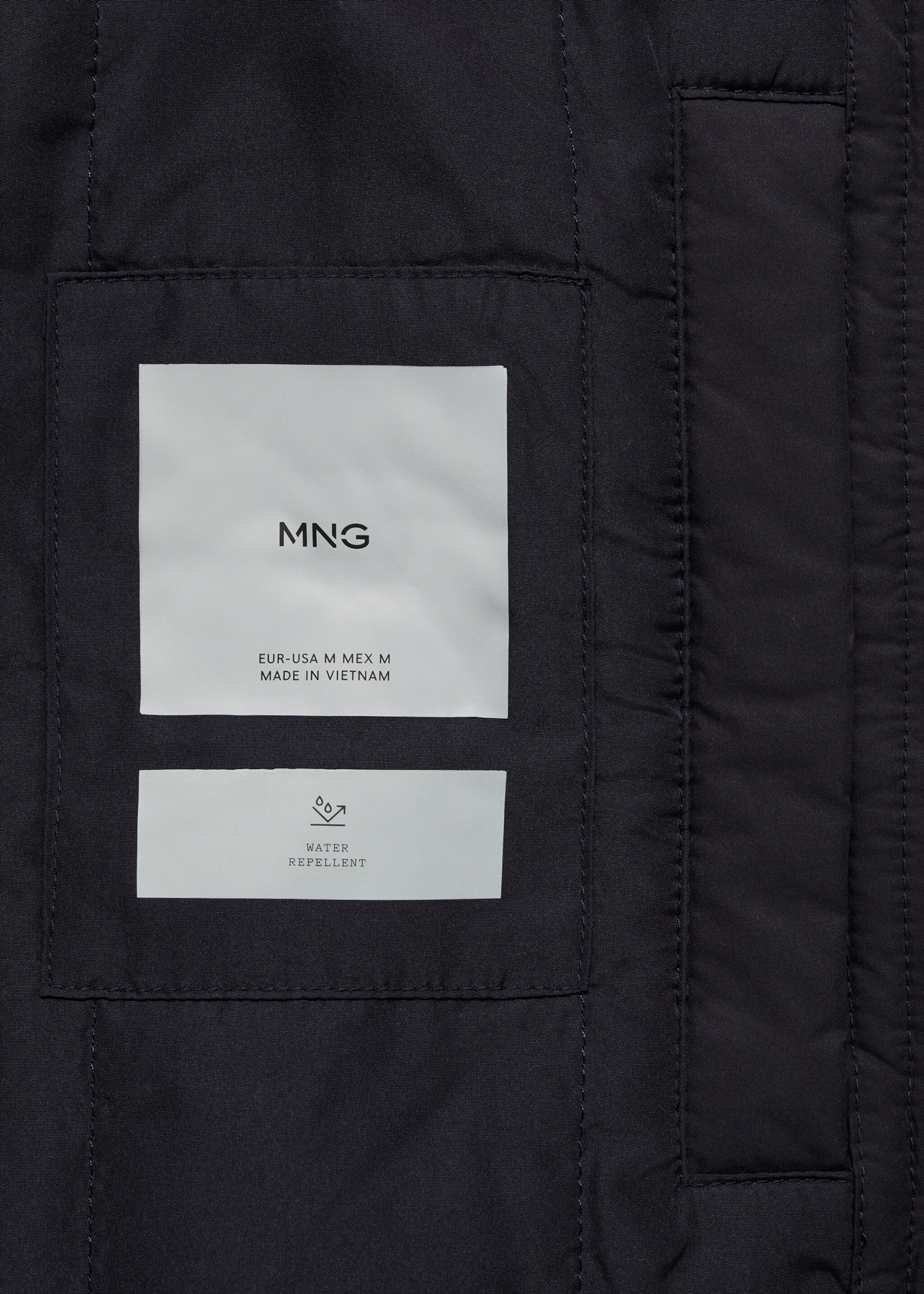 Wasserabweisende Steppjacke - Detail des Artikels 0