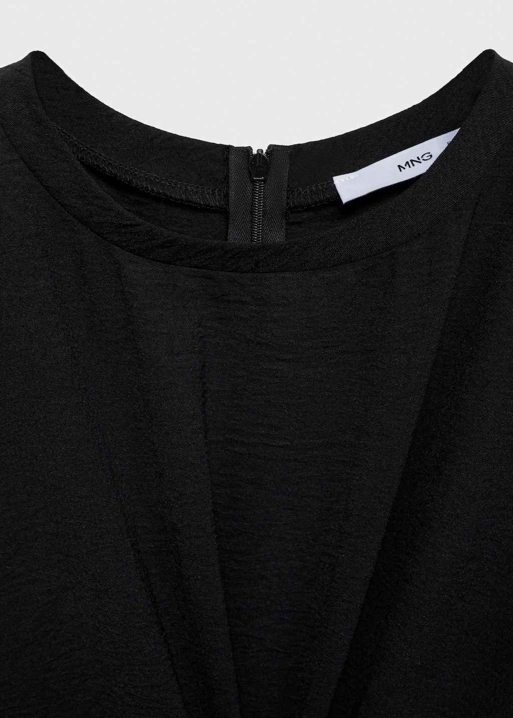 Midi-dress with knot detail