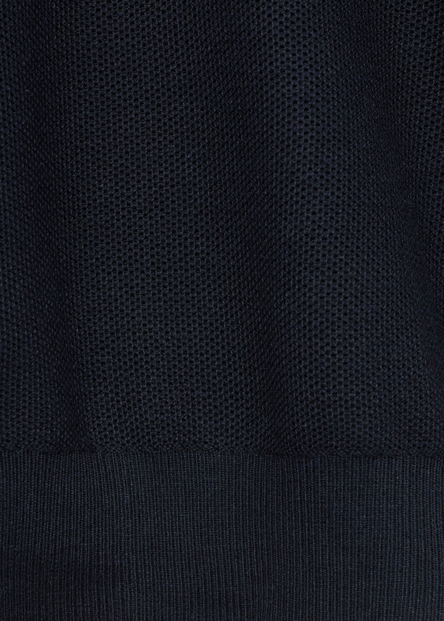 Microstructure sweater with zipper collar - Details of the article 0