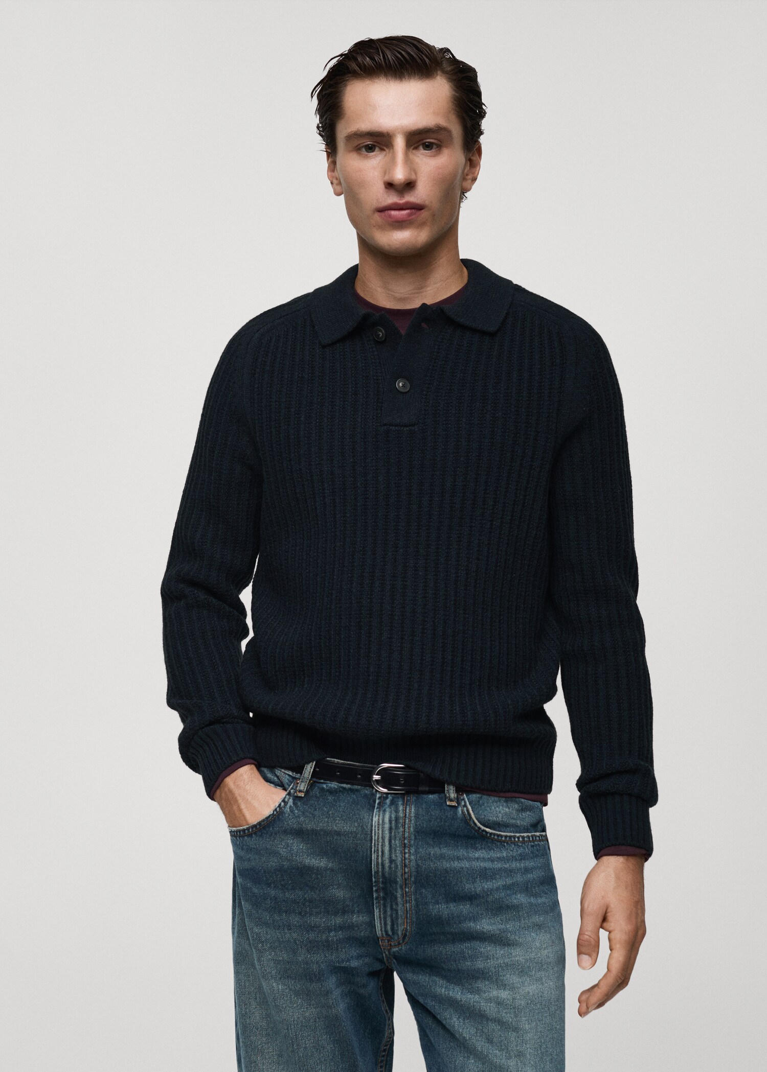 Gerippter Pullover mit Polo-Kragen - Mittlere Ansicht