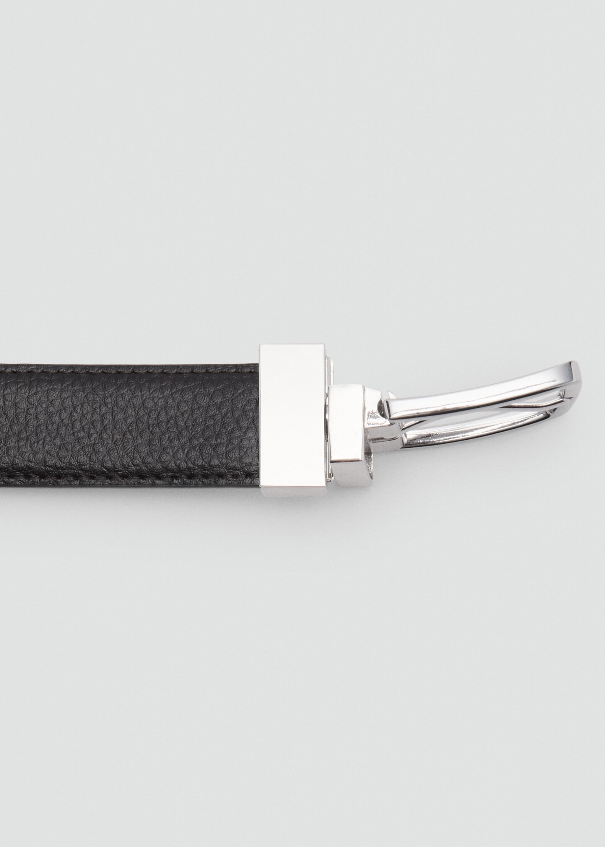 Reversible pebble leather belt - Details of the article 2