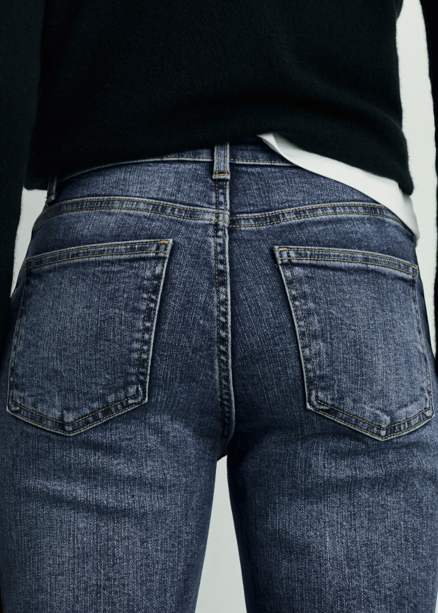 Flared low-rise jeans - Detail van het artikel 6