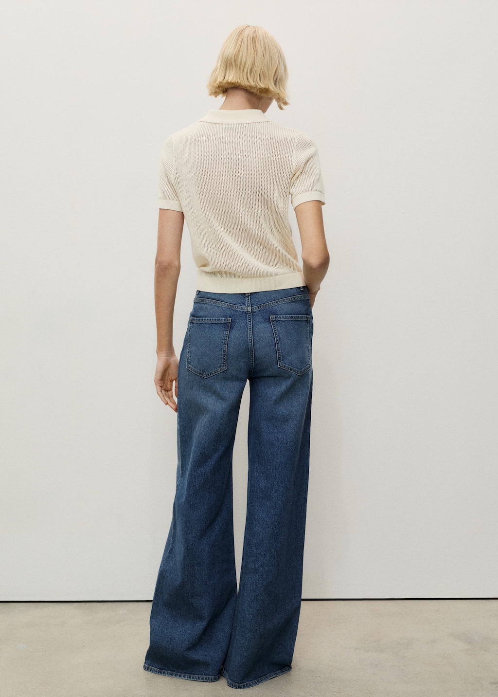 High-waisted wide-leg jeans