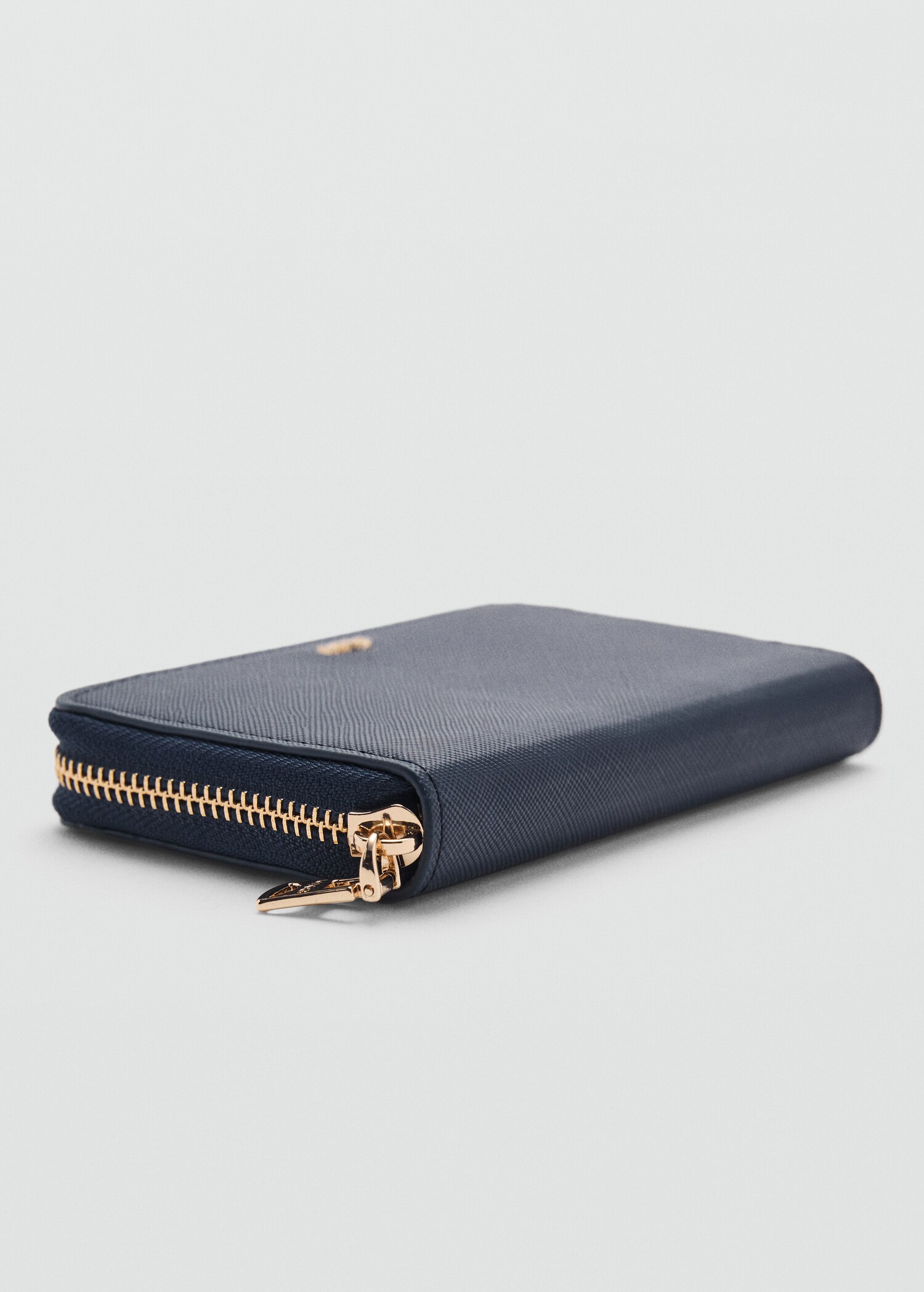 Leather-effect wallet - Details of the article 1