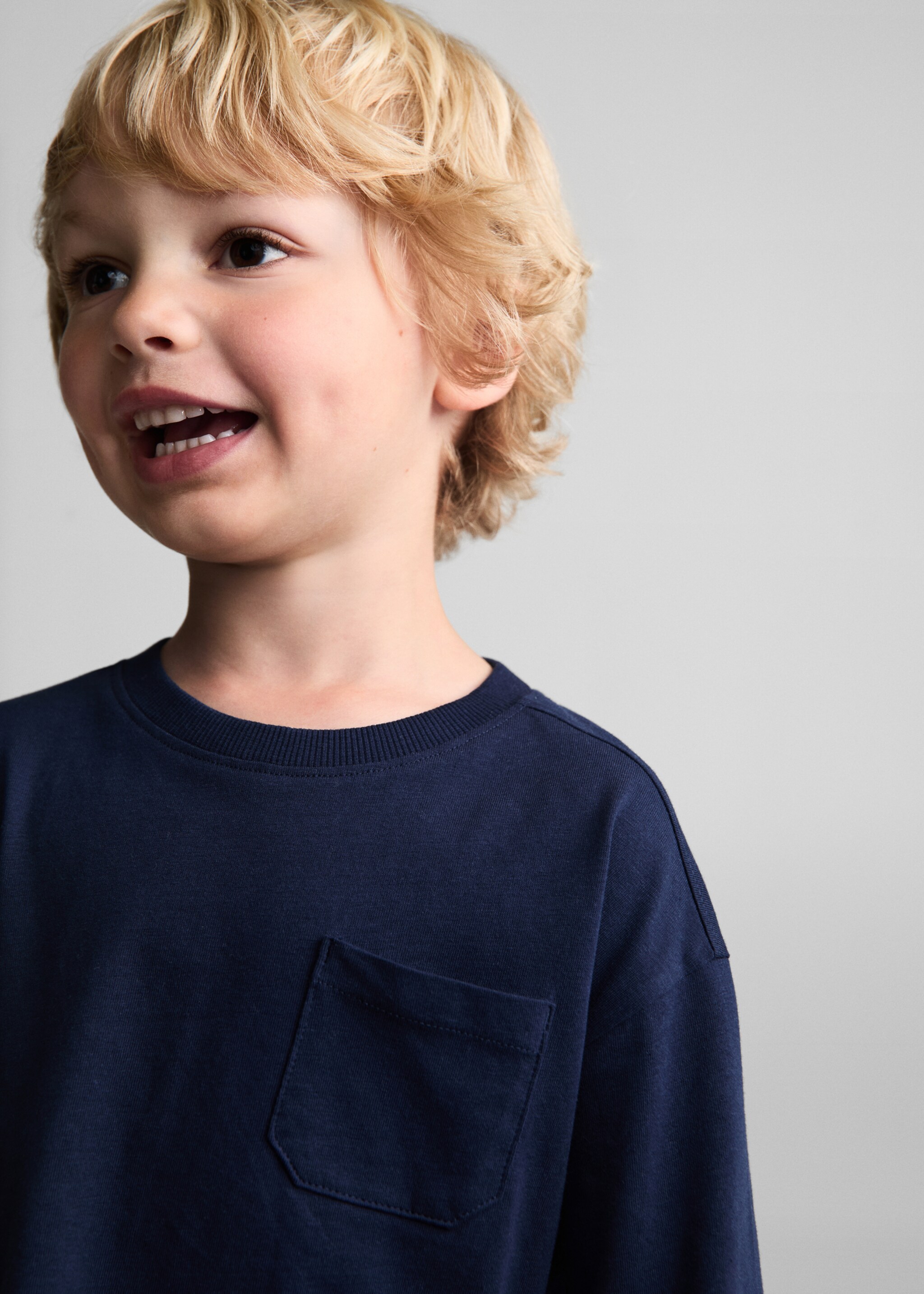 Patch pocket T-shirt - Details of the article 1