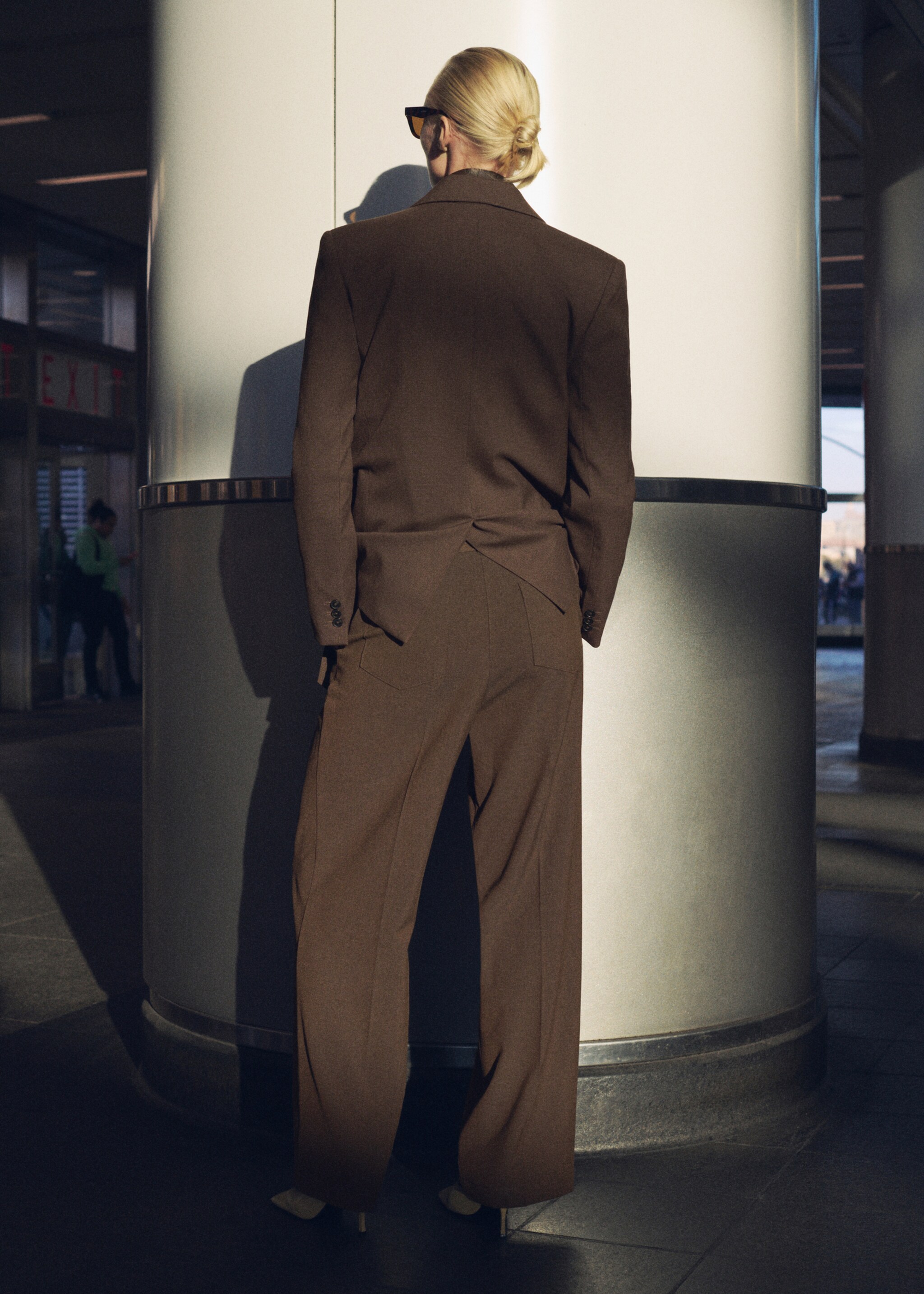 Pantalon de costume ceinture - Verso de l’article