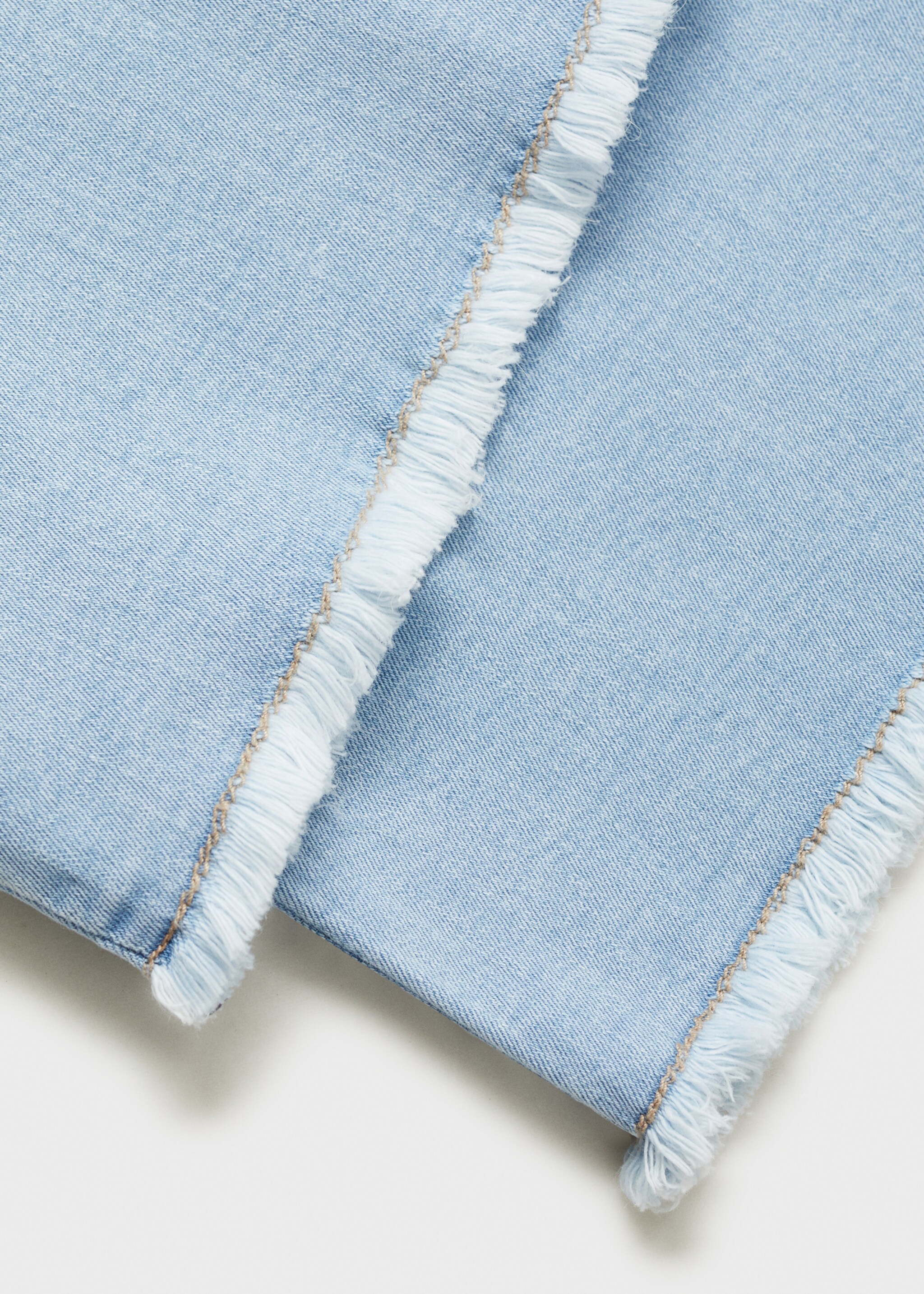 Wideleg jeans met gerafelde pijpen - Detail van het artikel 0