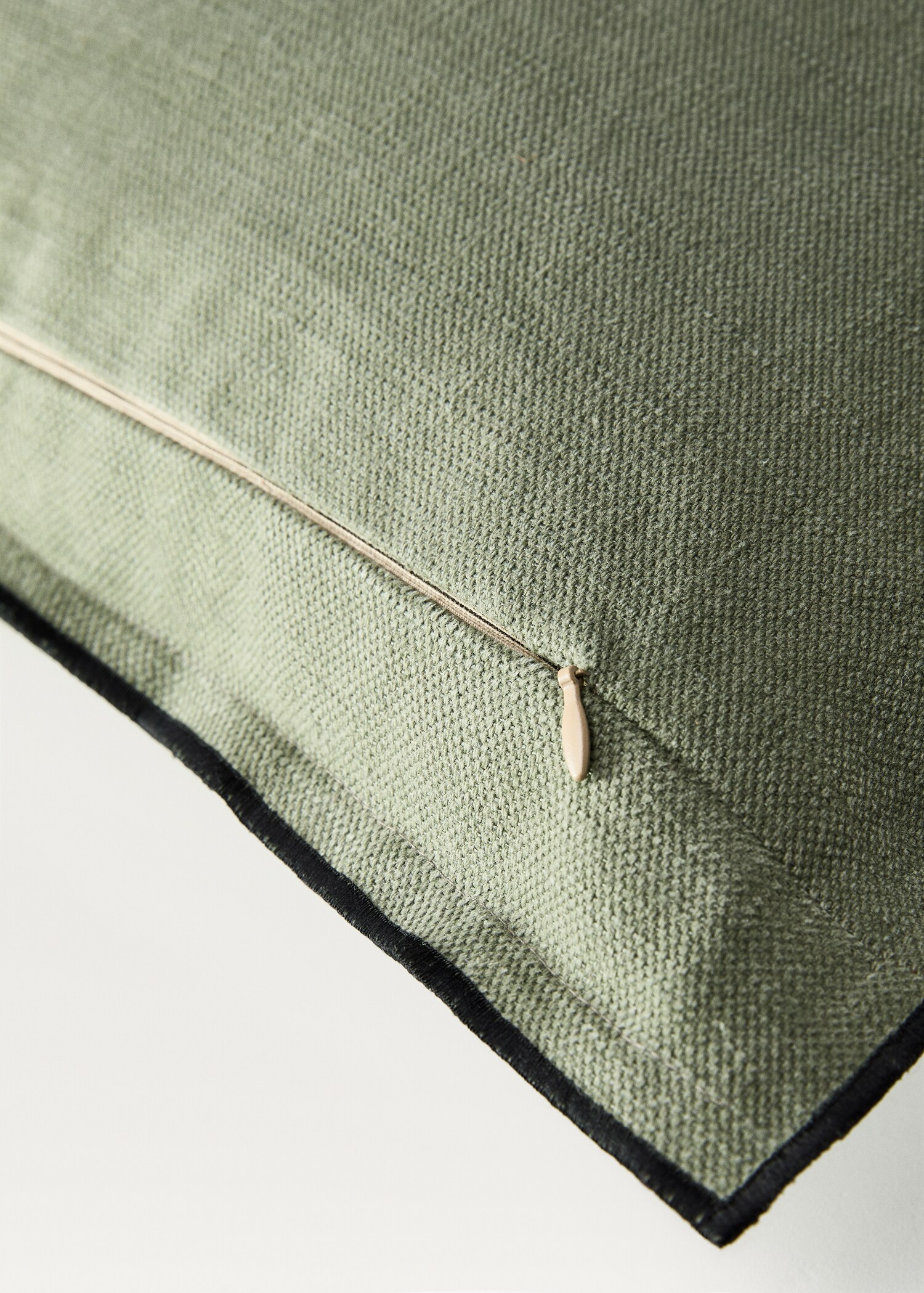 Kuddfodral bomull-linne med overlock 50x50 cm - Detaljer om artikeln 1