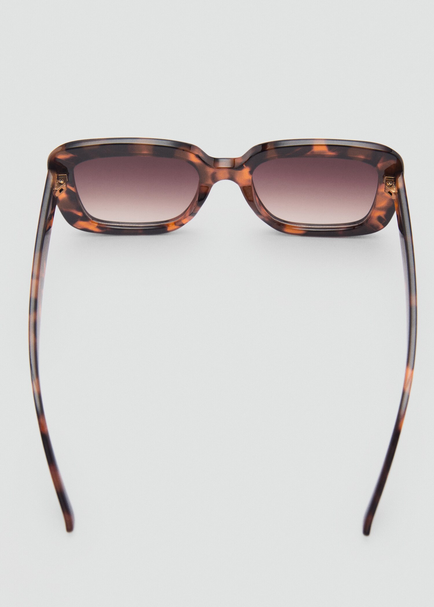 Resin frame sunglasses - Details of the article 1
