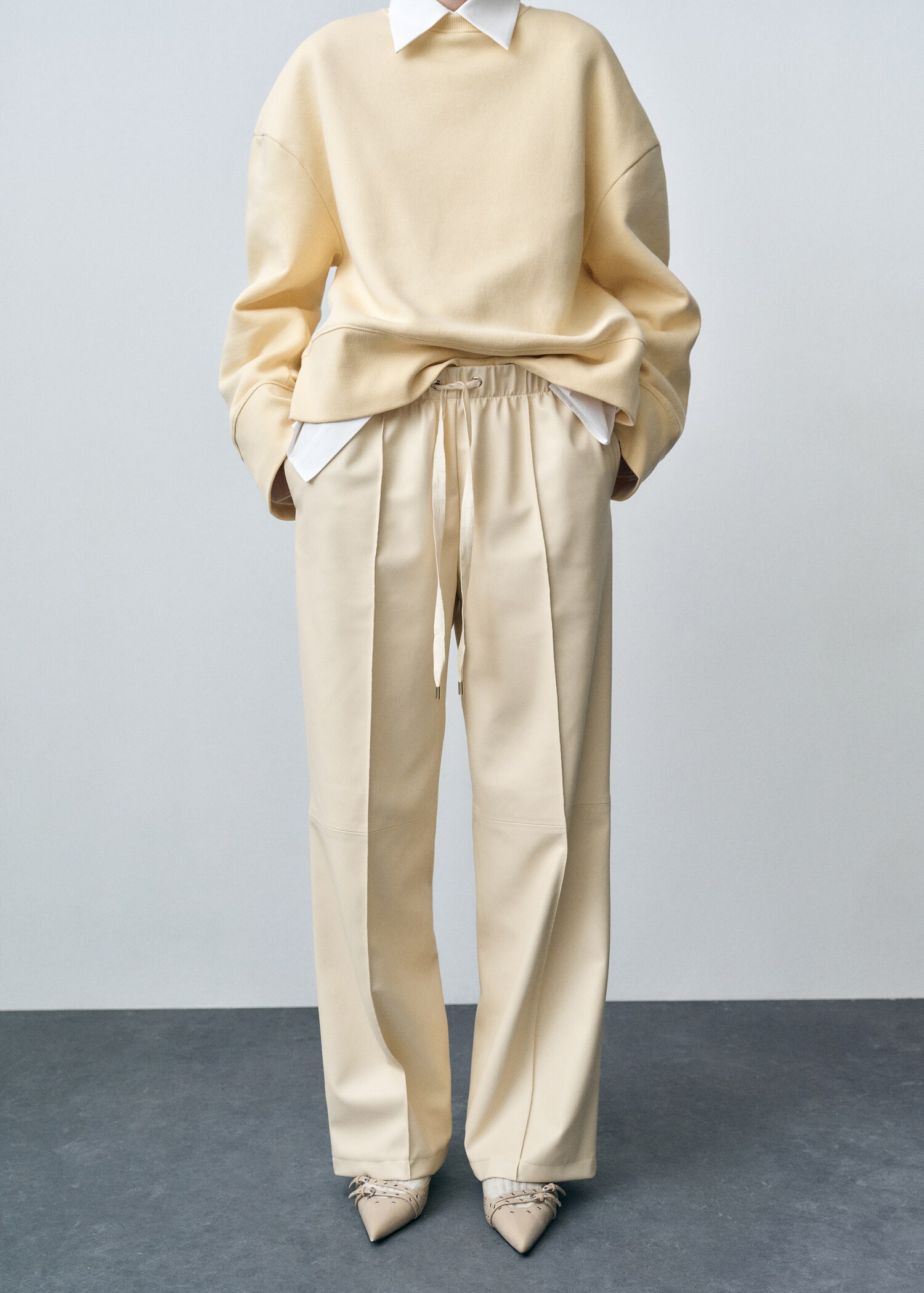 Wide-leg leather-effect trousers - Medium plane