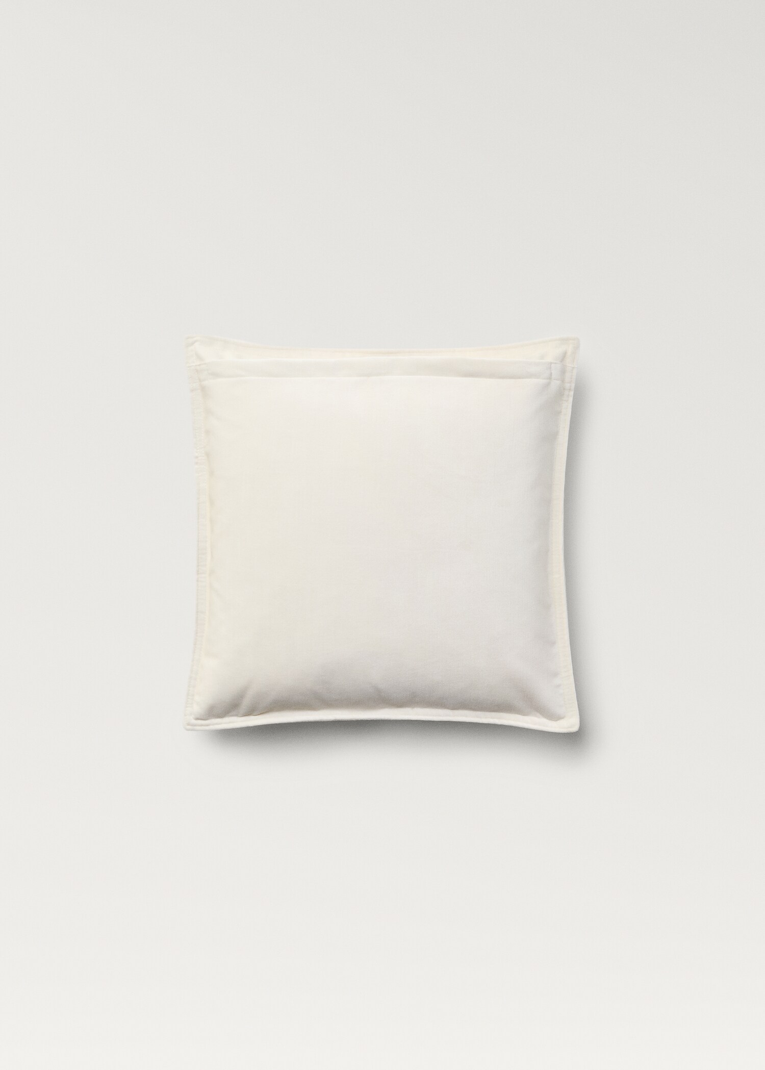Cushion case primula - Details of the article 4