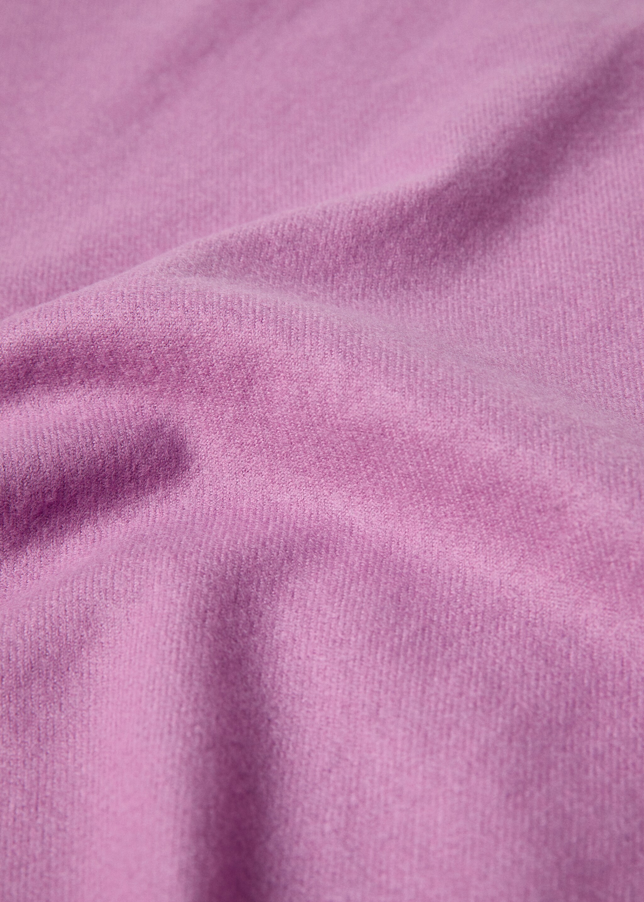 Blanket with fringe detail - Details of the article 1