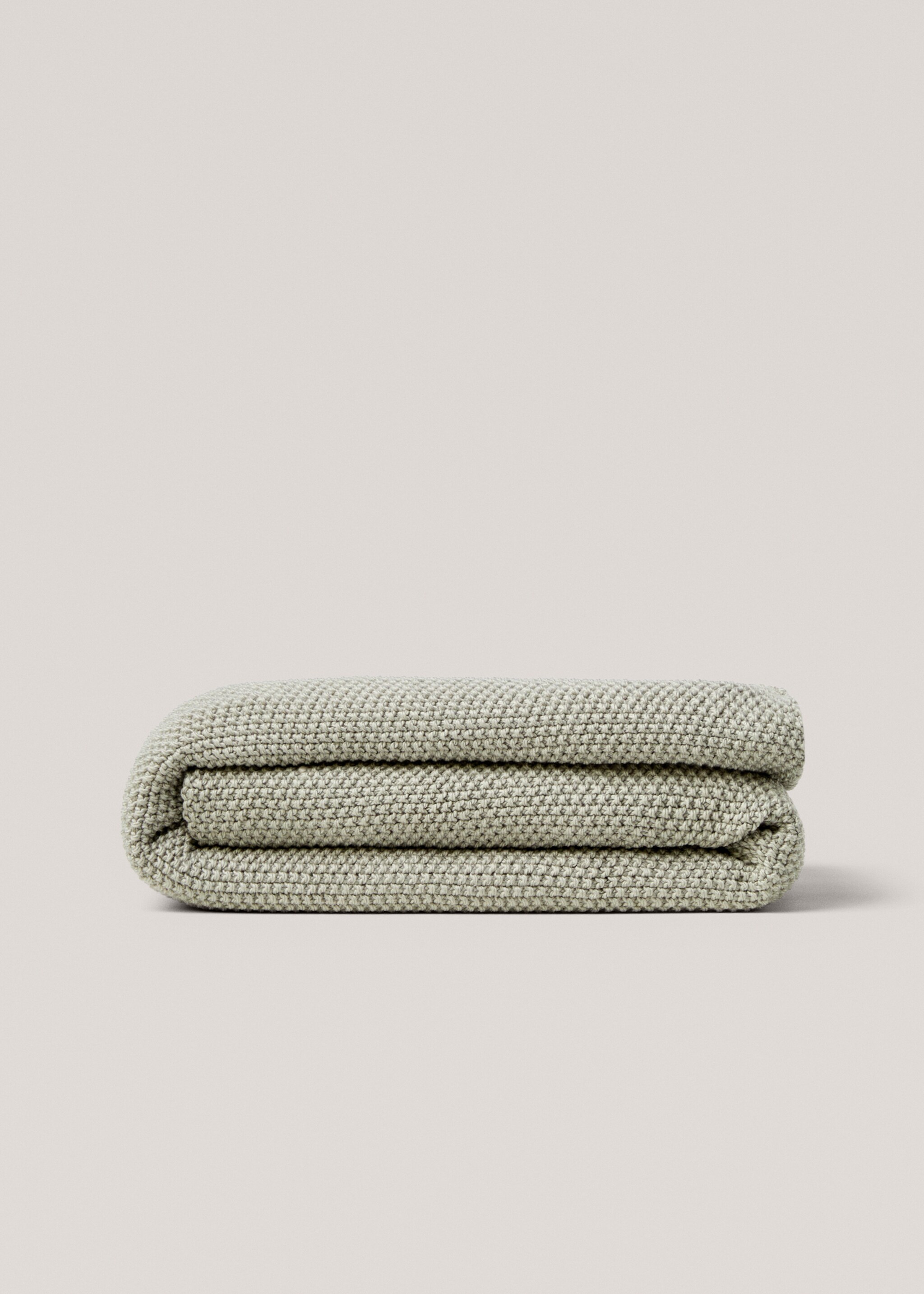 Blanket design knitted - Article without model
