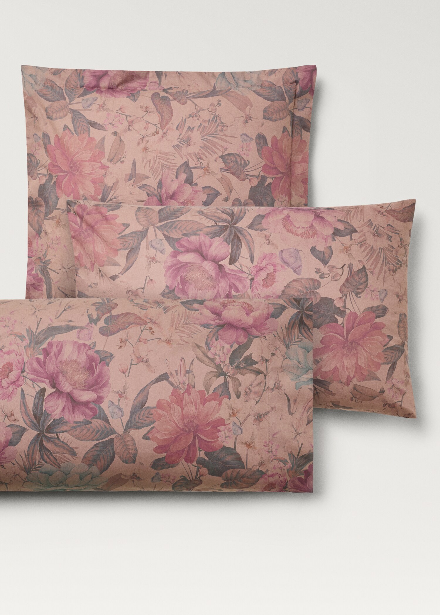 Two cotton percale multi-coloured floral-print pillowcases 50x75 cm - Details of the article 4