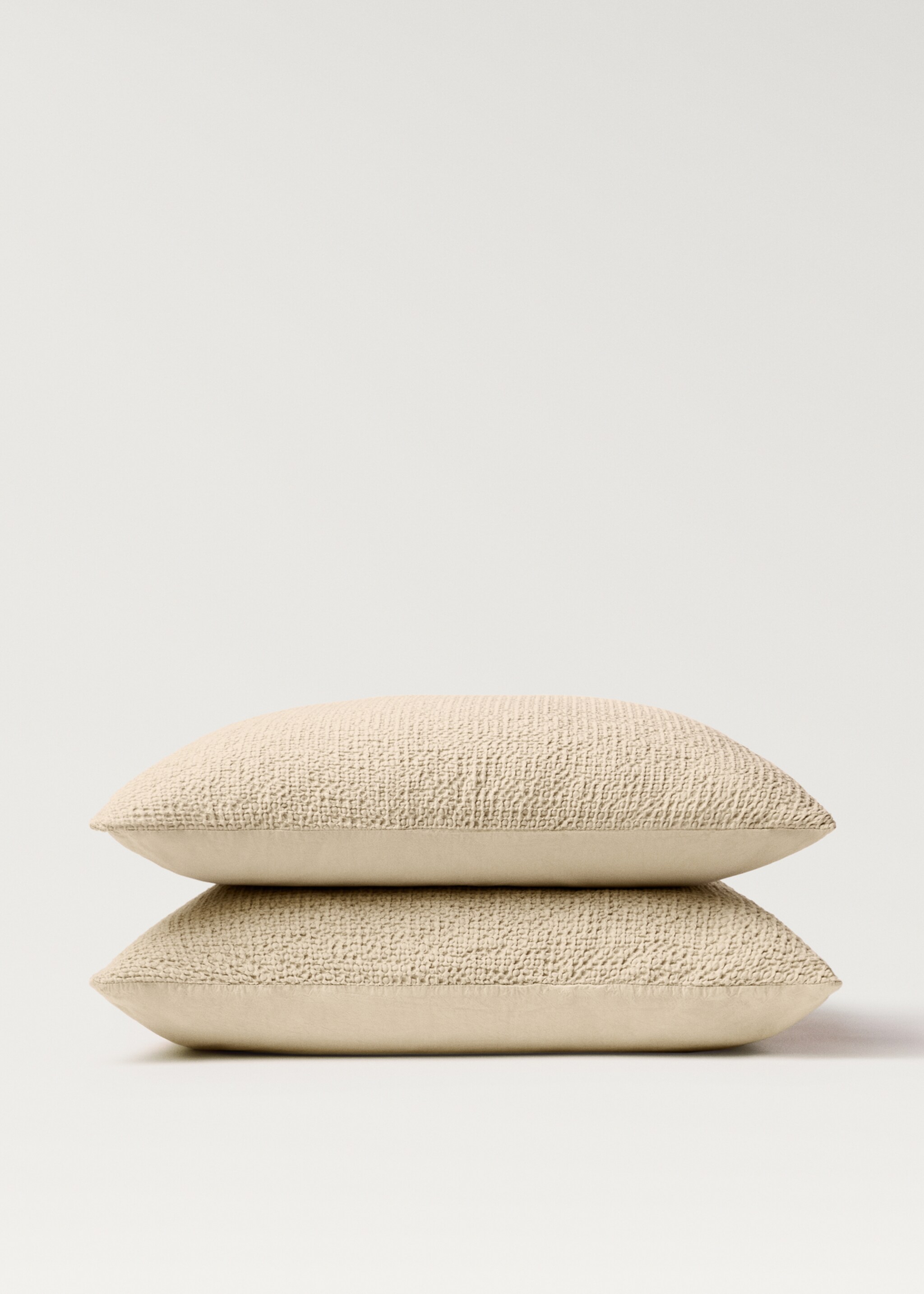 Two cotton waffle percale pillowcases 60x60 cm - Details of the article 3, Sand. Ref: 87022930-00.