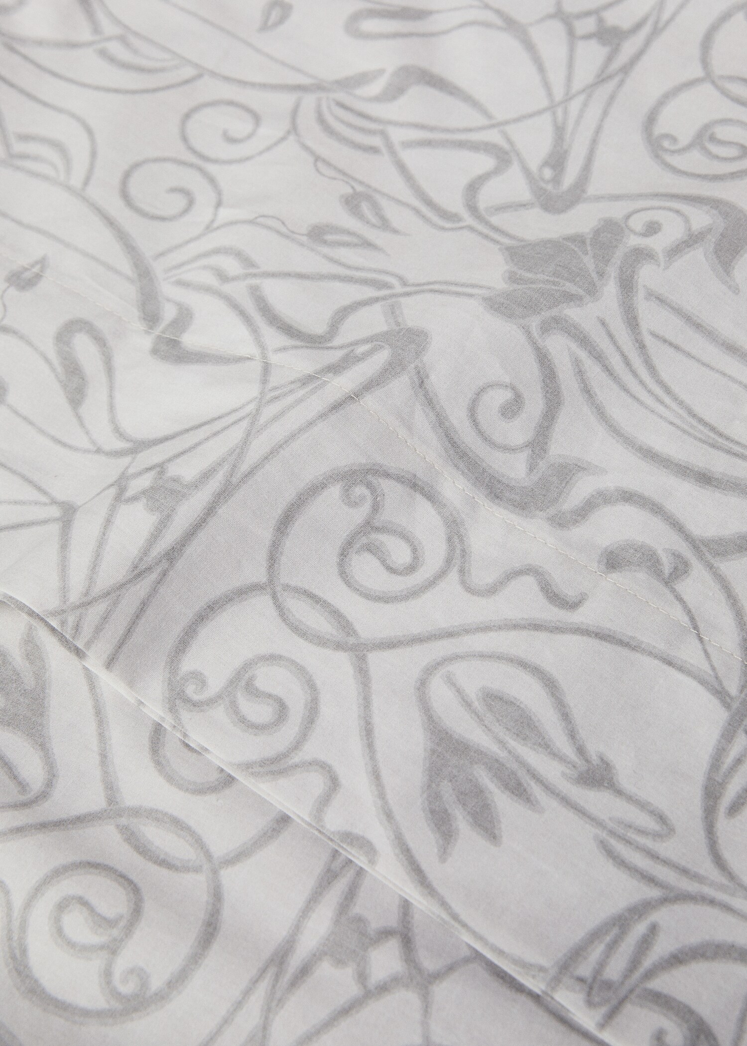 Cotton percale ornamental-print pillowcase 45x110 cm - Details of the article 2