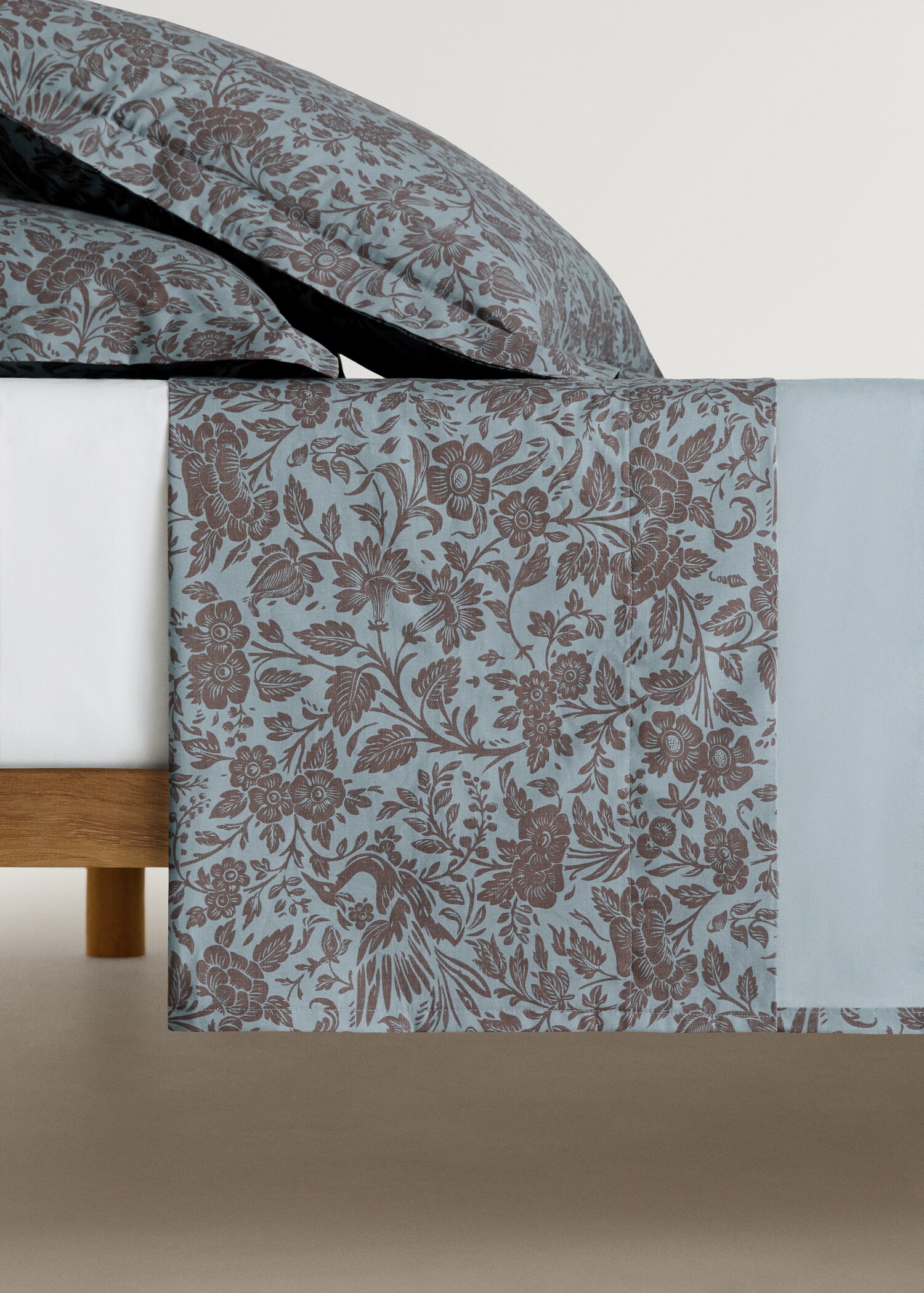 Percale cotton top sheet with two-tone printed flower for 135/140 cm bed - Article without model