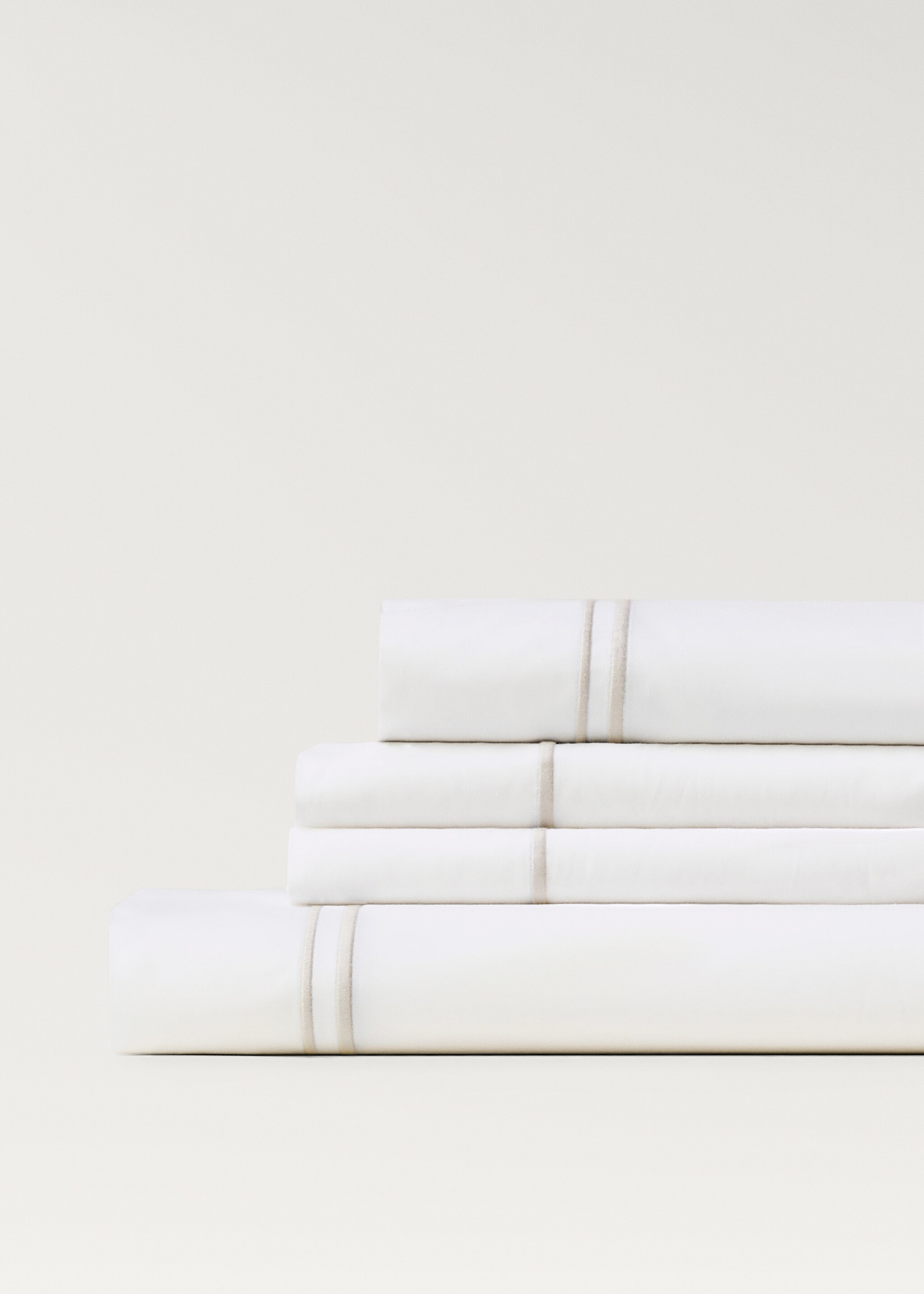 Cotton percale top sheet with scalloped detail for 150/160 cm bed - Details of the article 1