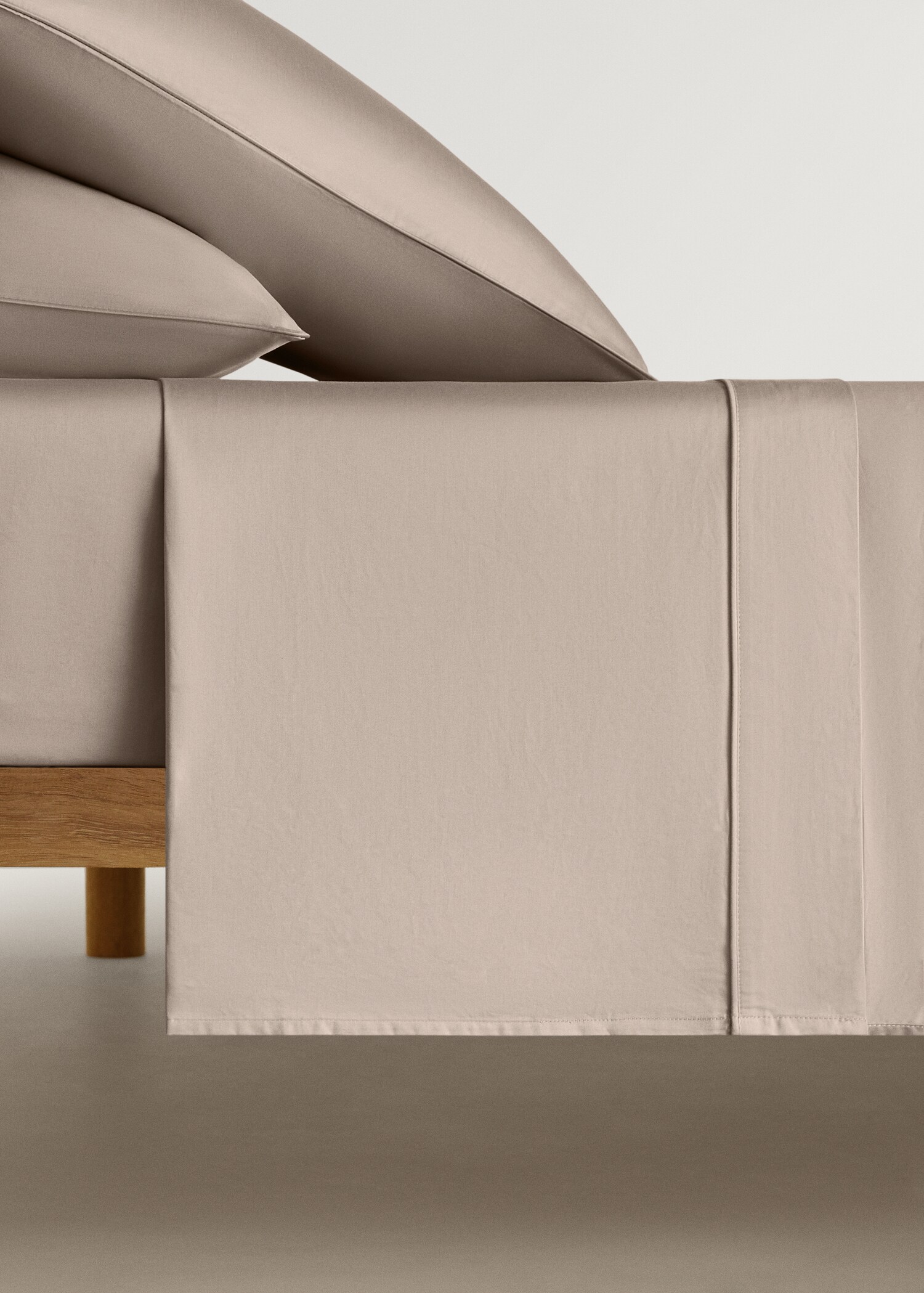 Drap plat coton satin 600 fils lit 135/140 cm - Article sans modèle