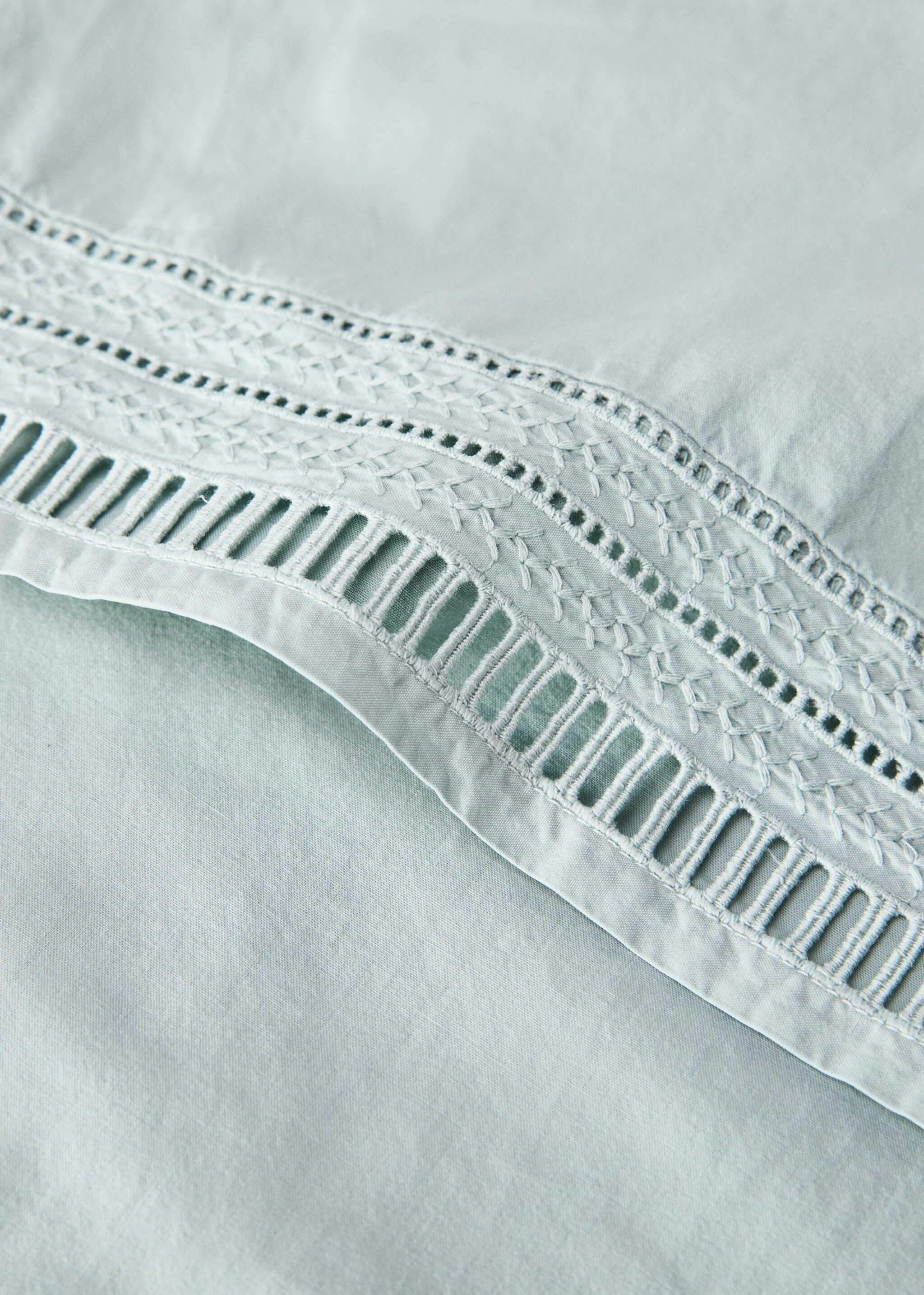Pillowcase with embroidered finish, 45x110 cm - Details of the article 2