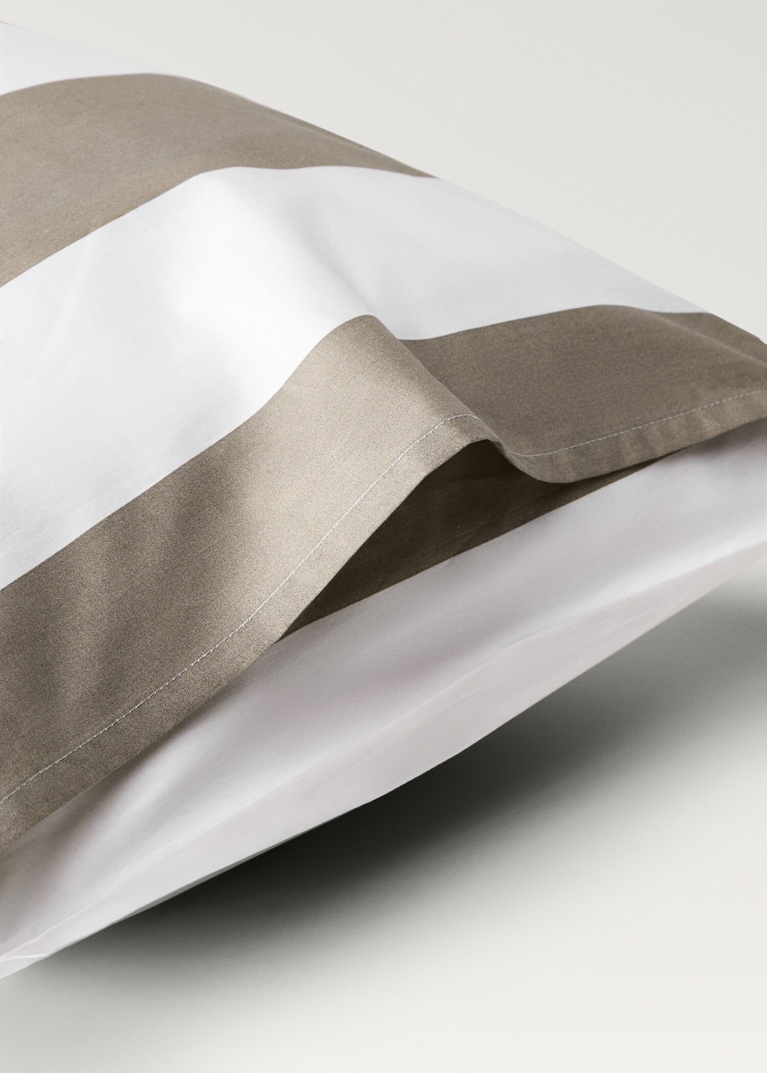 Deux taies d’oreiller percale de coton rayures 60x60 cm - Détail de l'article 3