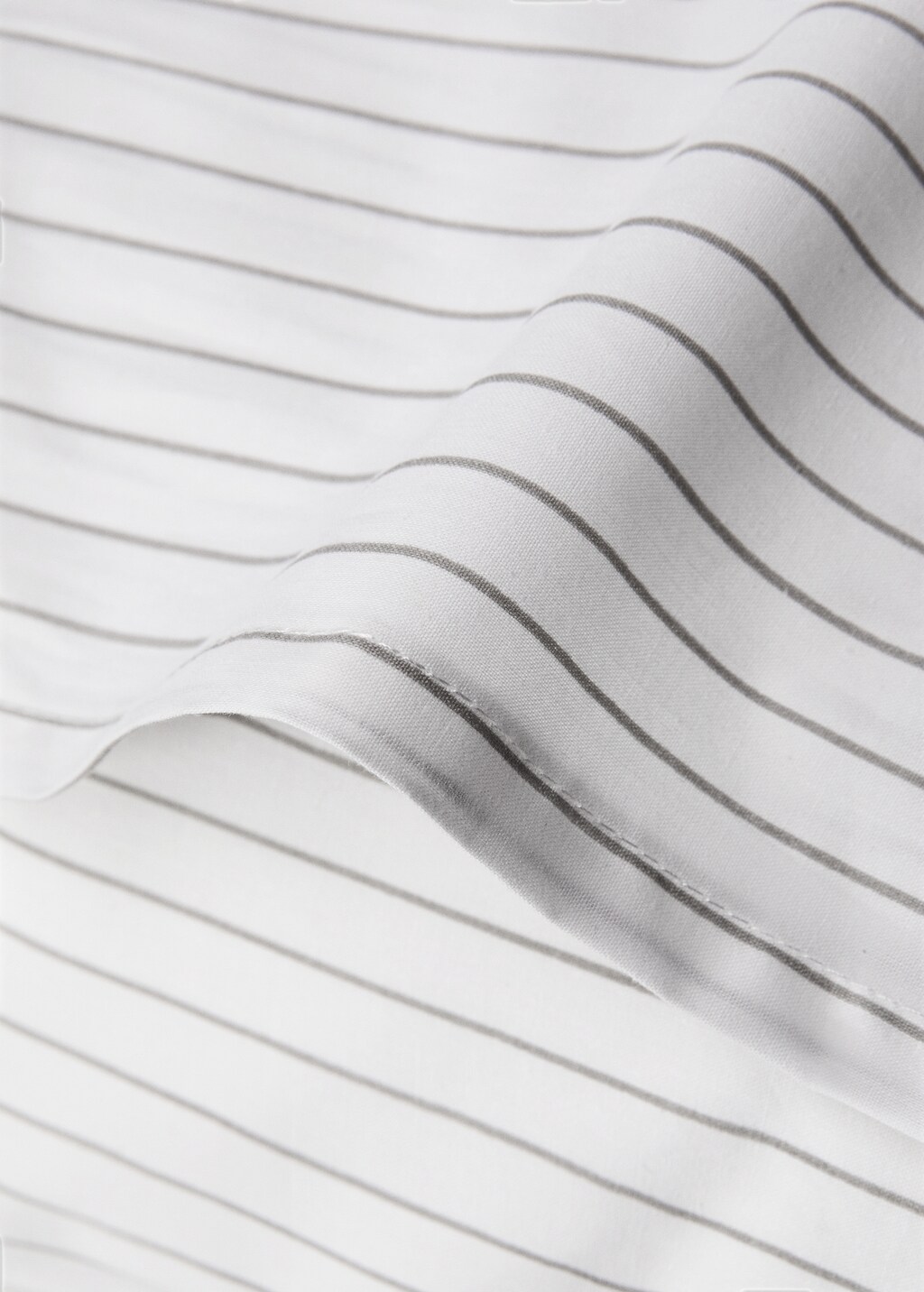 Two cotton percale two-tone striped pillowcases 60x60 cm