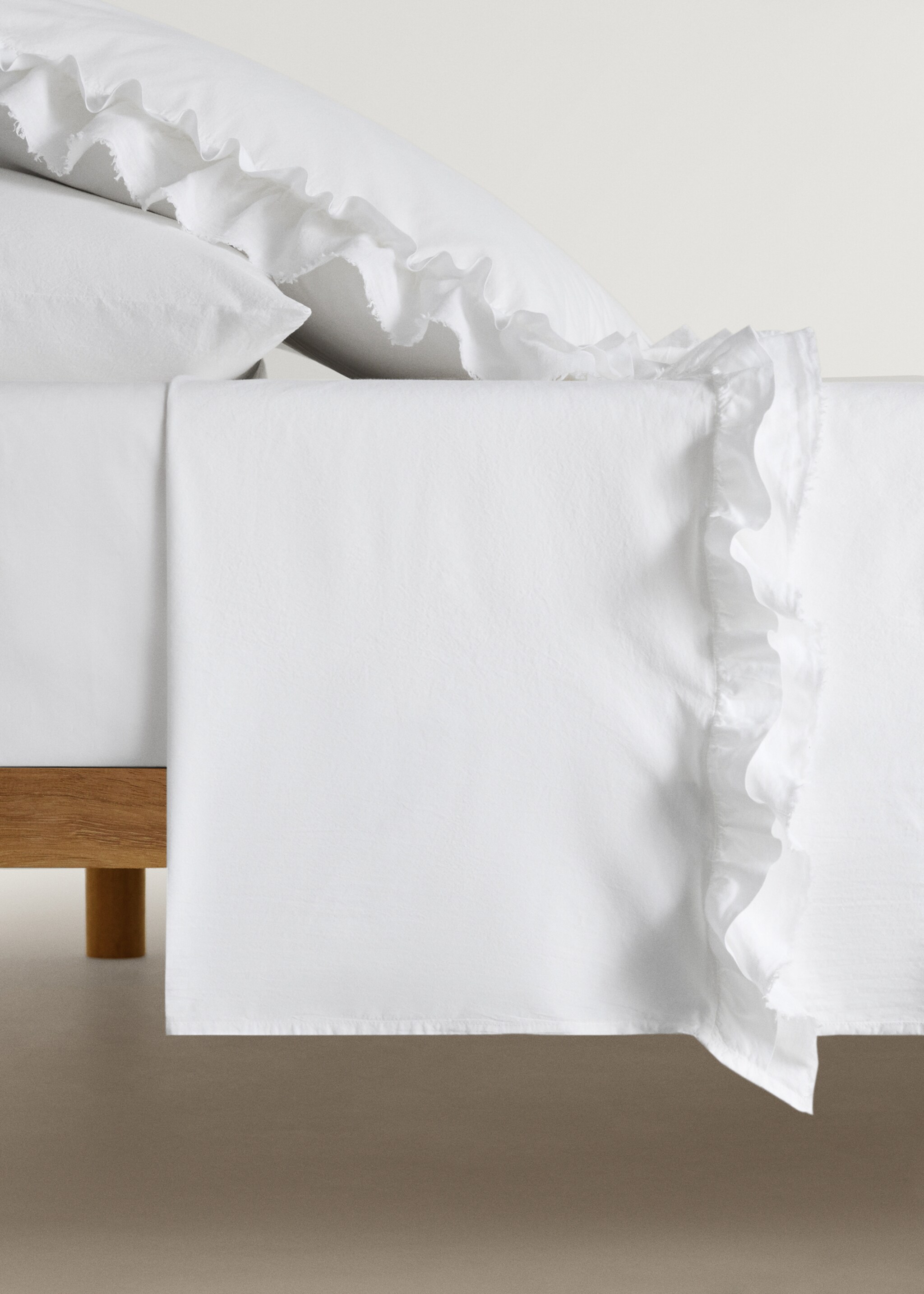 Ruffled washed cotton linen top sheet for 90 cm bed - Article without model