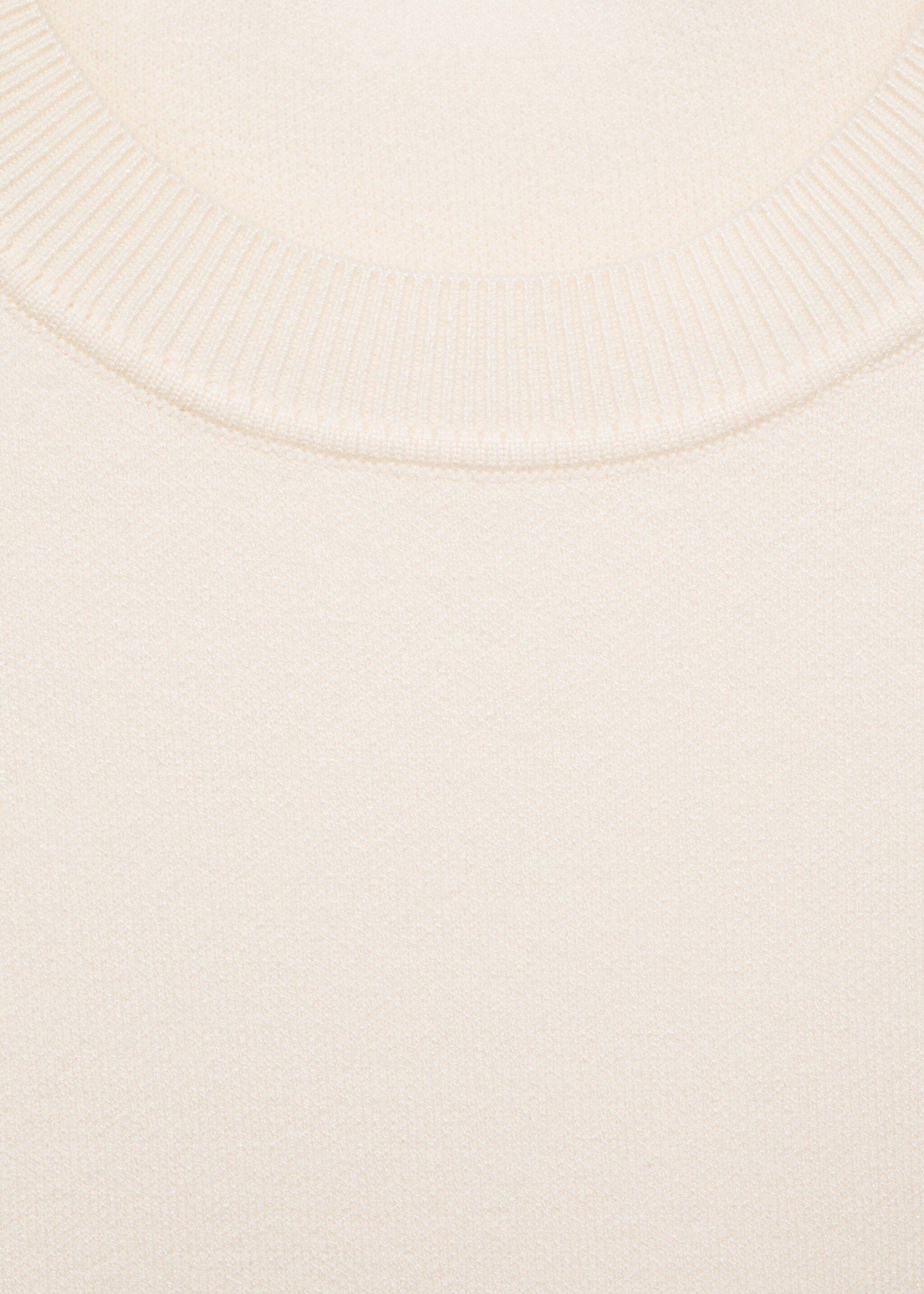 Short-sleeved fine-knit sweater - Details of the article 8, White. Ref: 87023274-00.