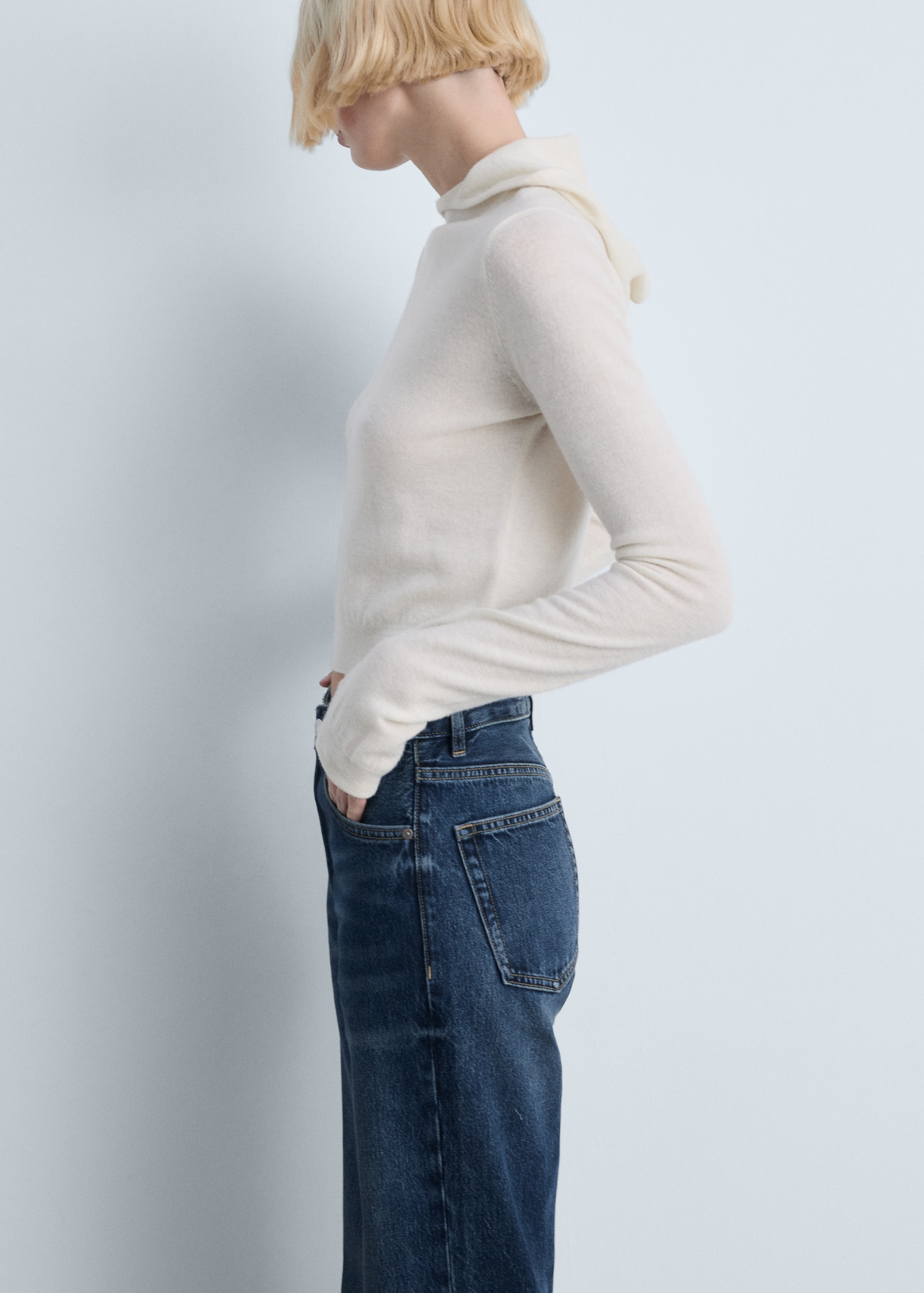 Miami medium-rise straight-fit jeans - Details of the article 1