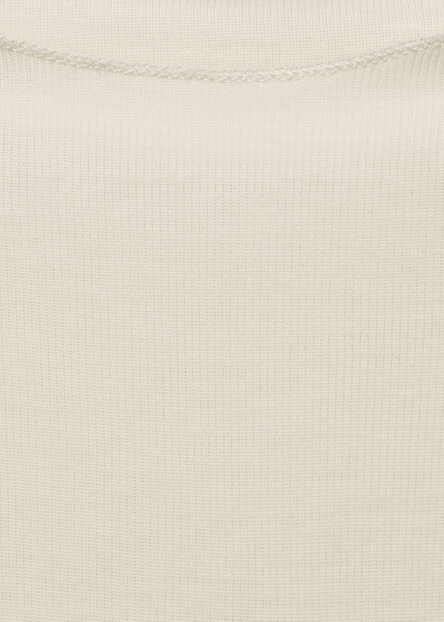 Langärmliges T-Shirt mit halbhohem Kragen - Detail des Artikels 8