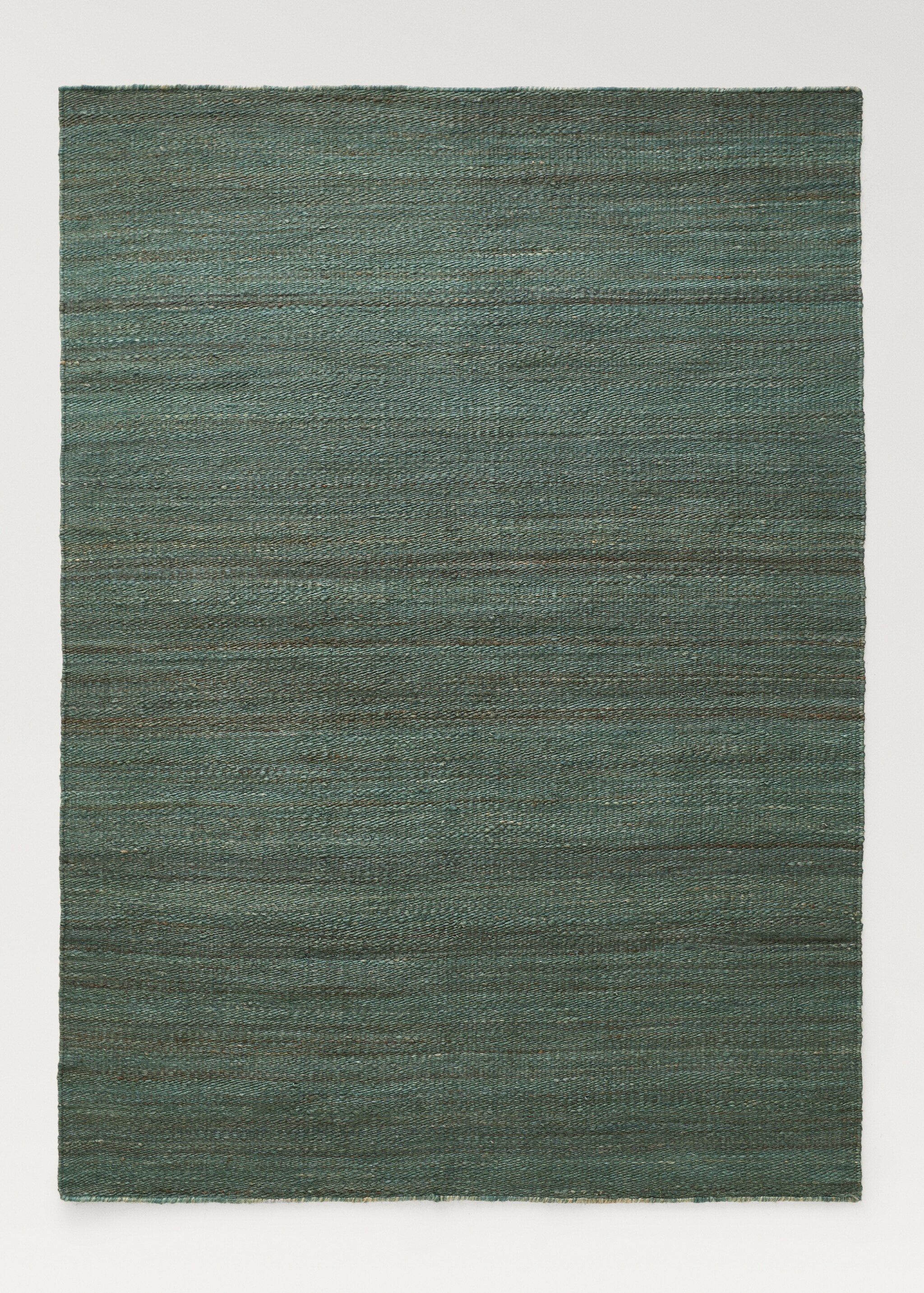 Overdyed braided rug - Article without model