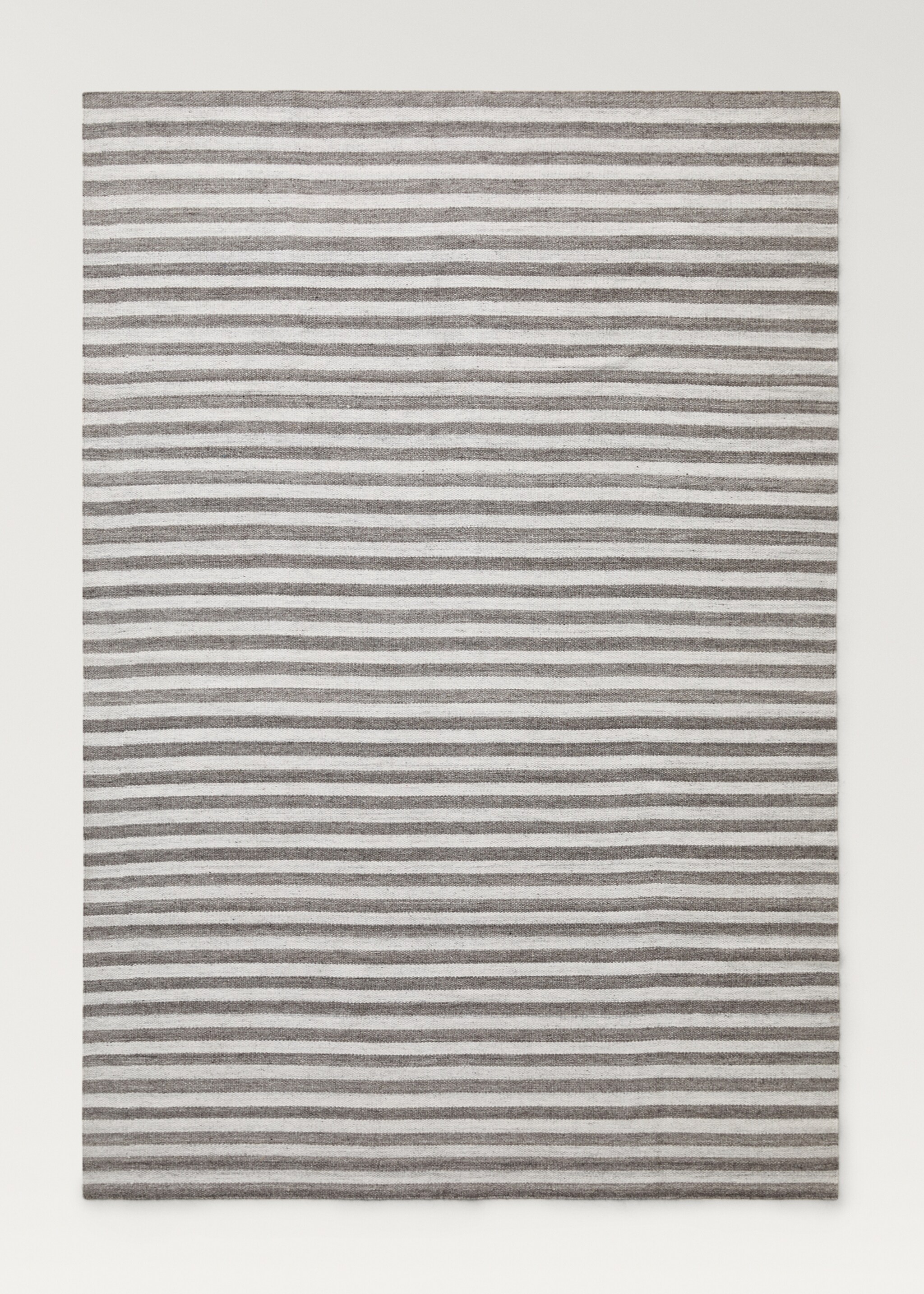 Yarn rug liam - Article without model