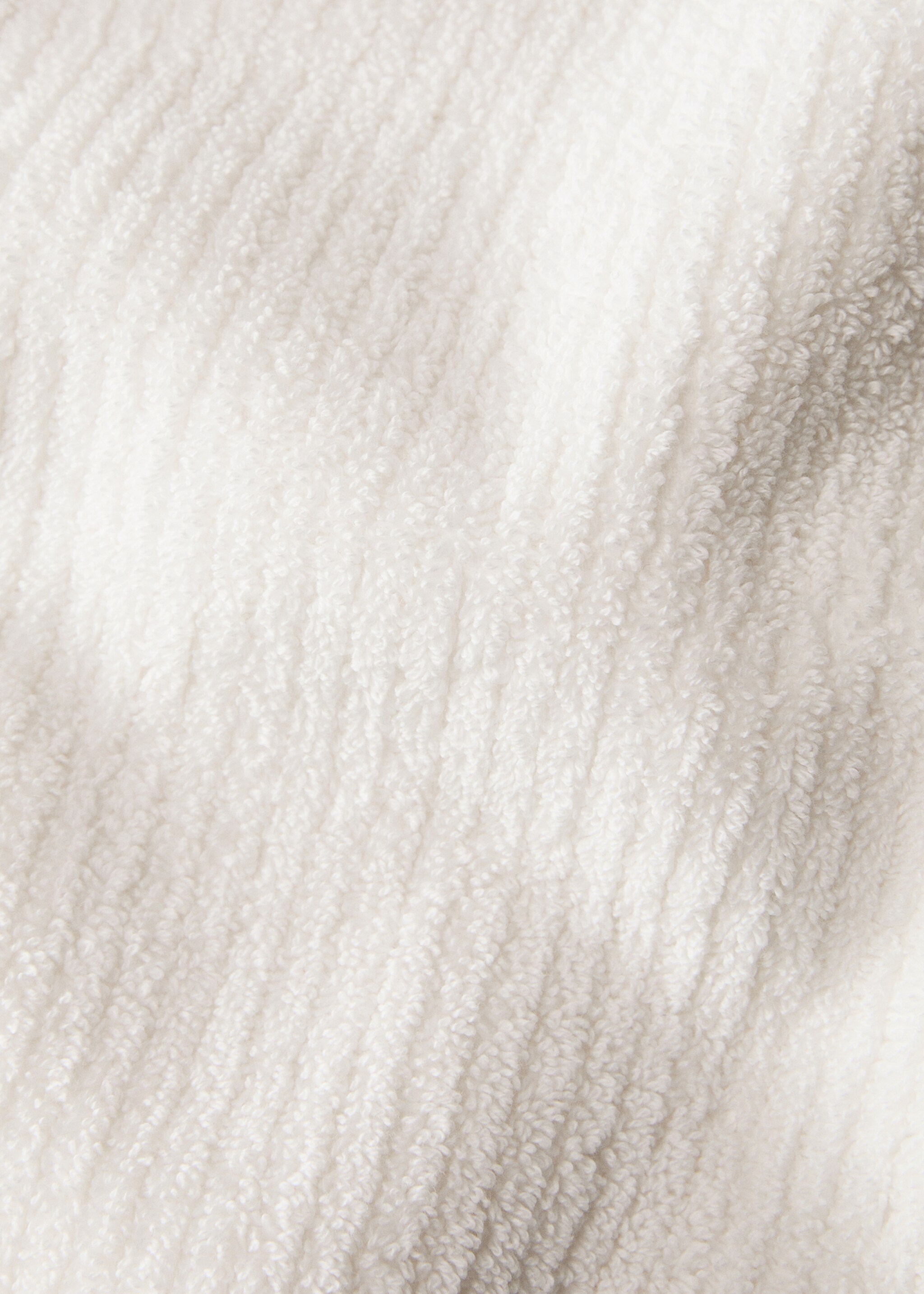 Handtuch mit Reliefstreifen und Fransen - Detail des Artikels 3, Weiß. Ref: 87023311-00.