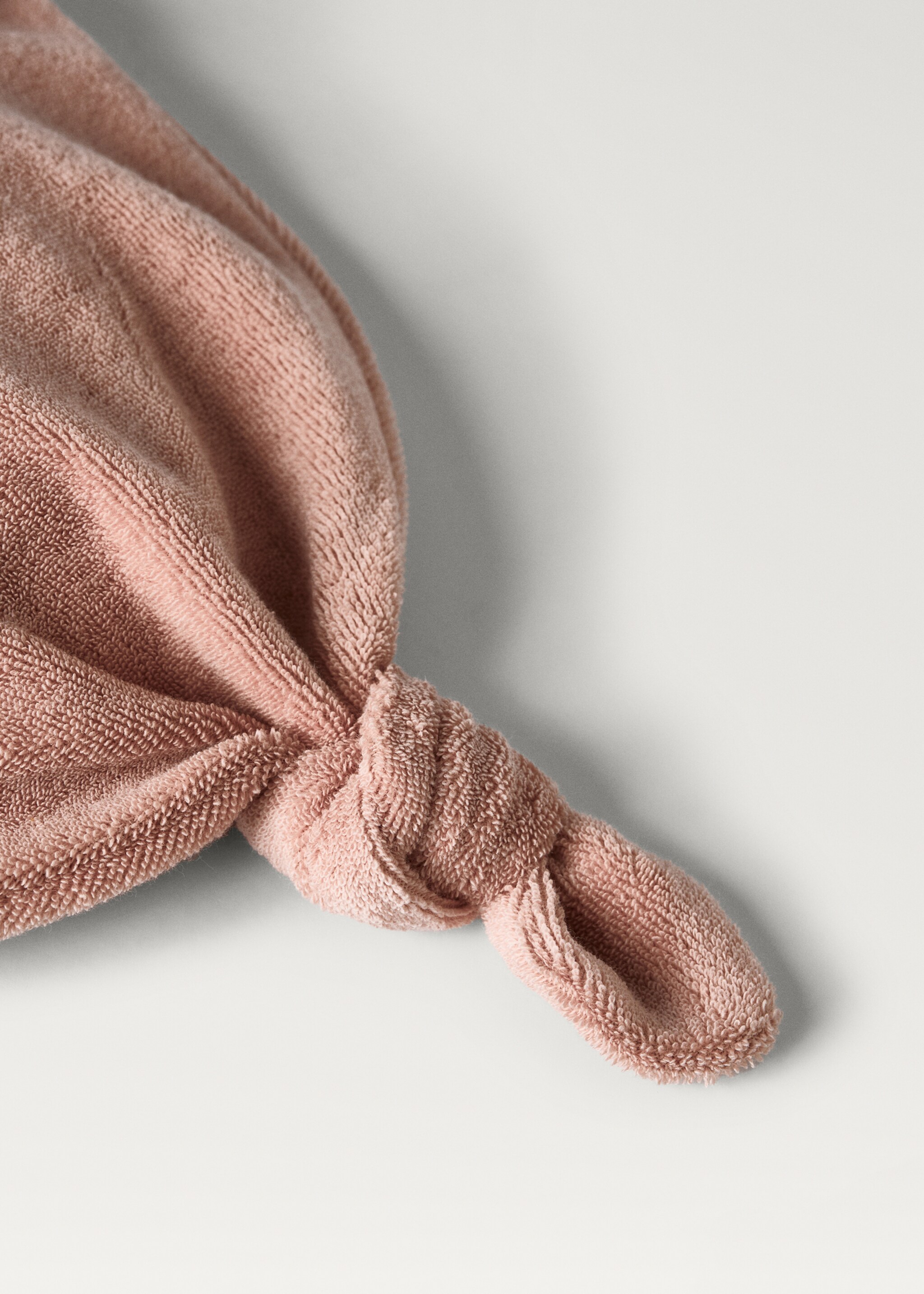 Terry cap with knot detail - Details of the article 1