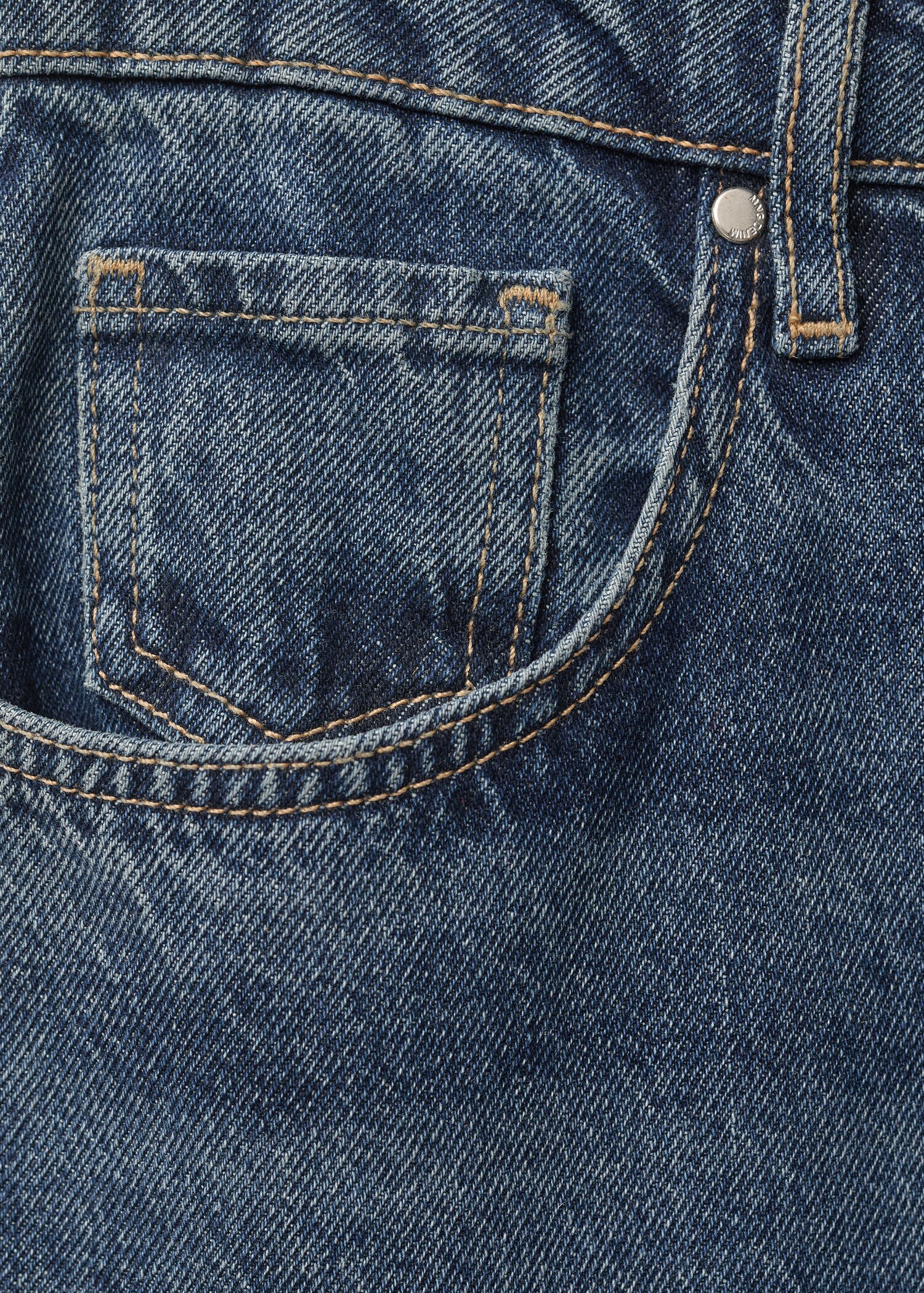Jeans à boca de sino com cintura alta - Pormenor do artigo 8