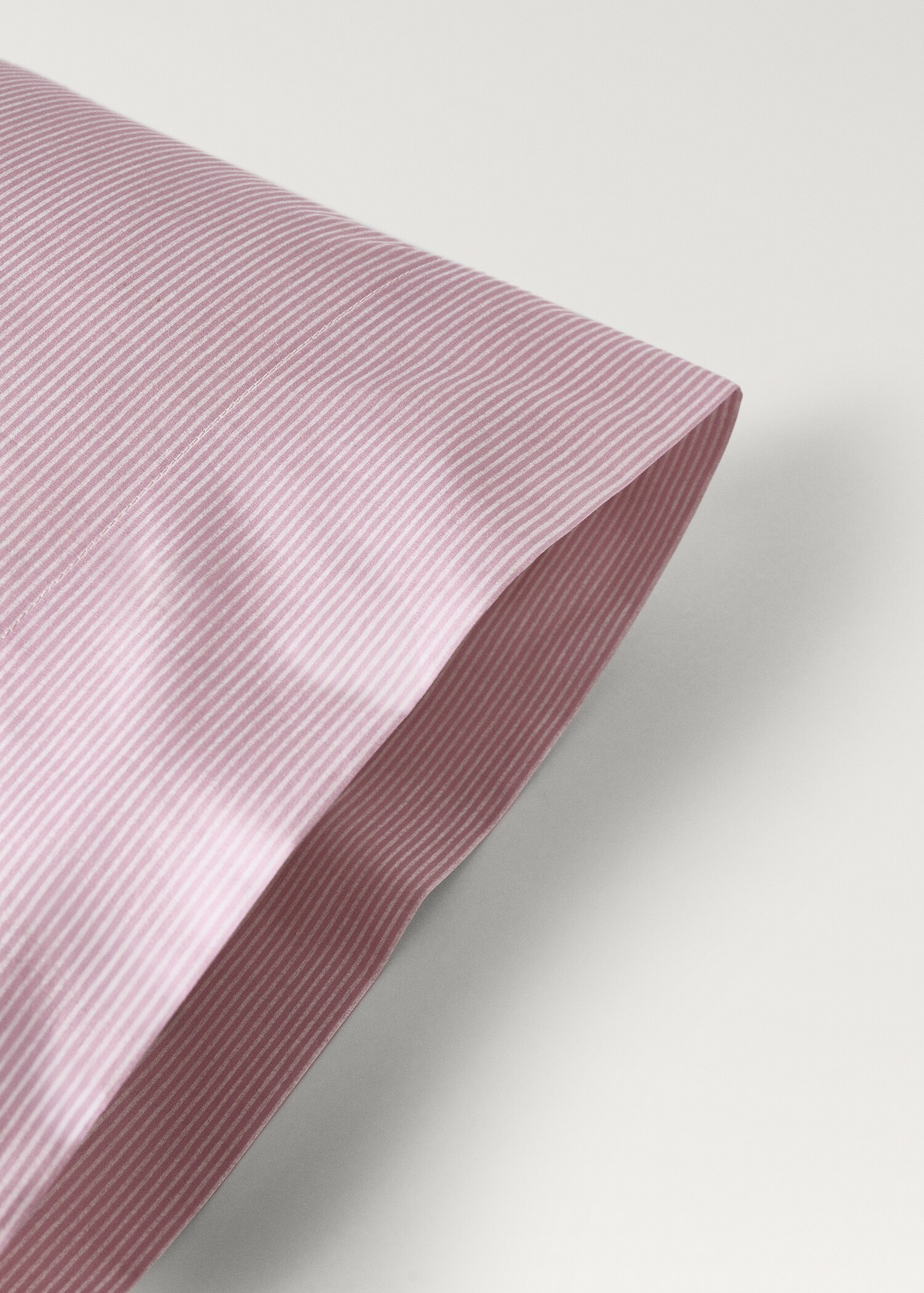 Cotton percale striped children's pillowcase, 45x110 cm - Details of the article 2