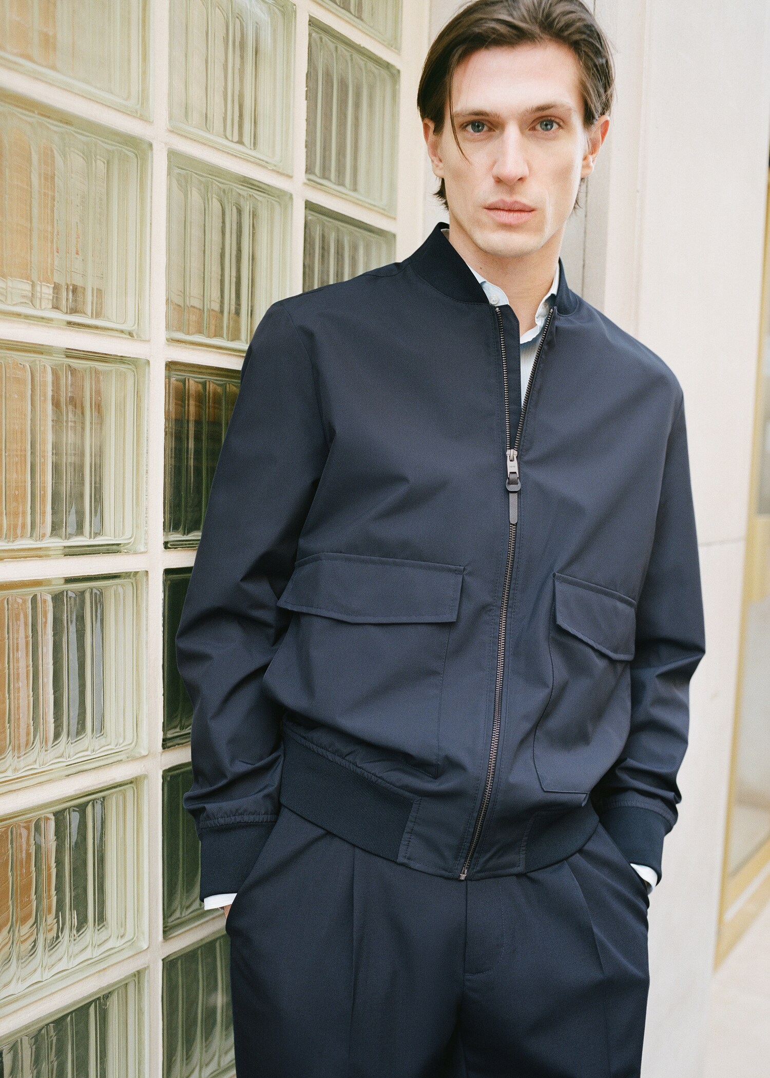 Water-repellent bomber jacket with pockets - Details of the article 9