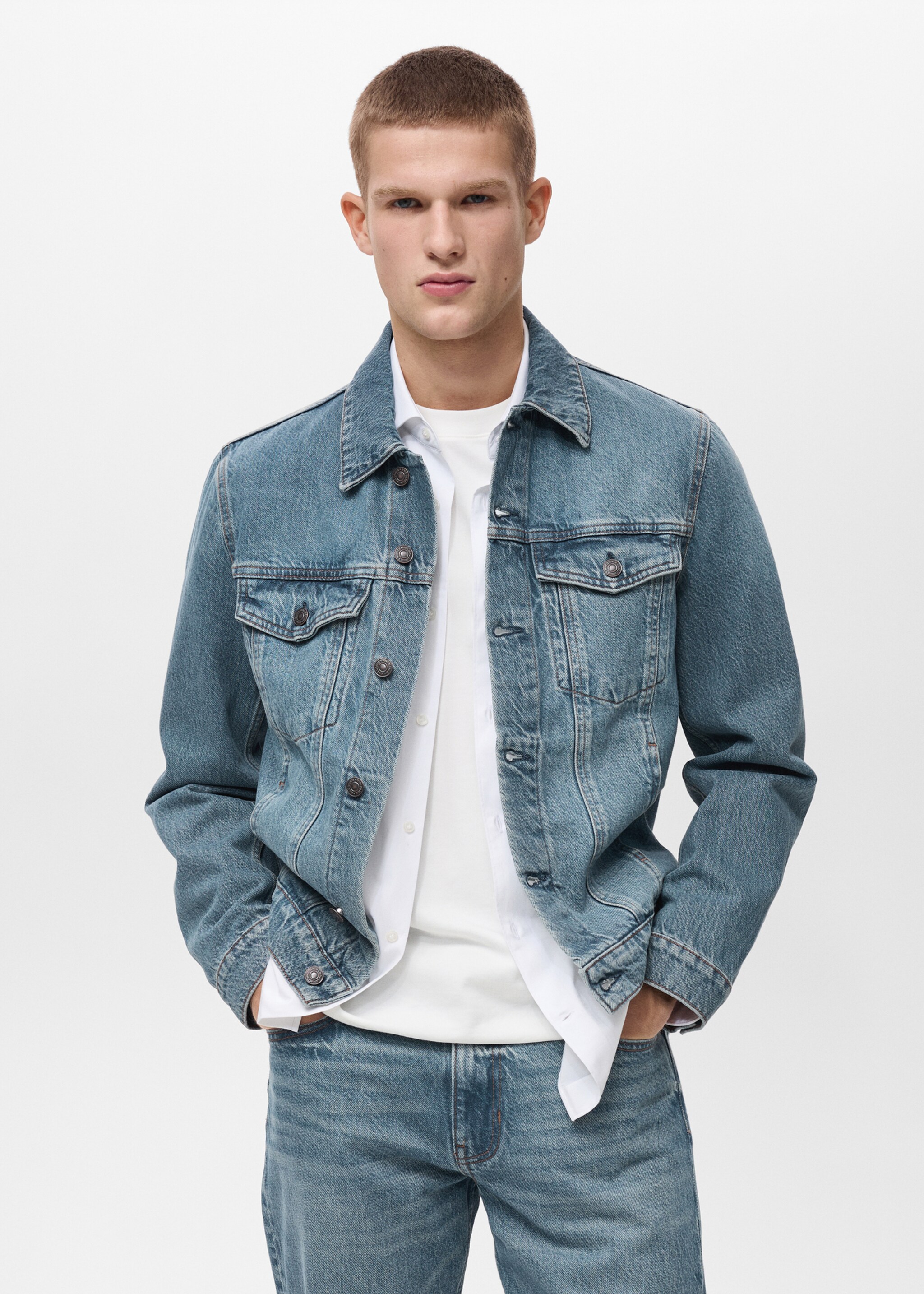 Spijkerjack met versleten effect - Middenvlak