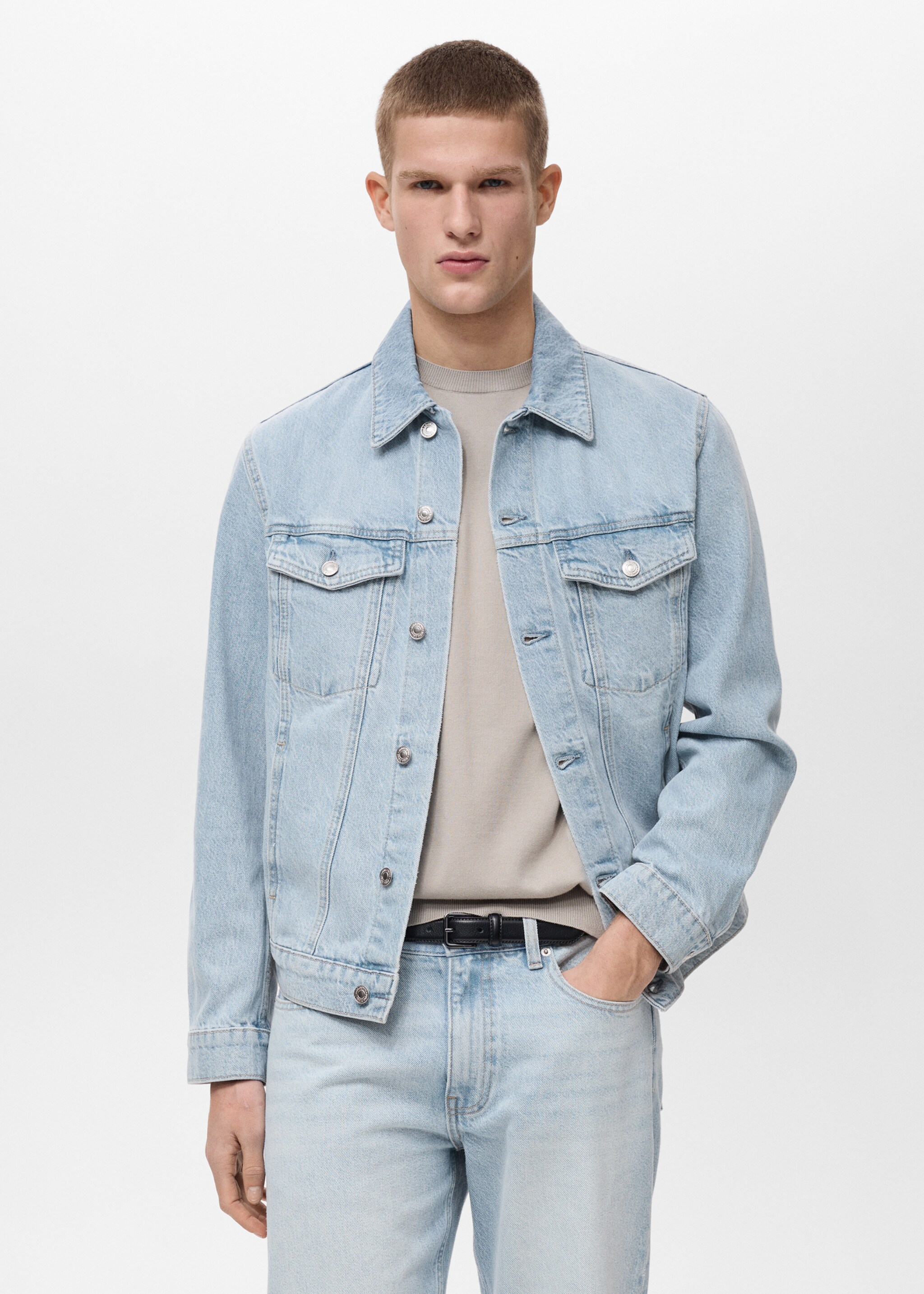 Denim jacket pockets - Medium plane